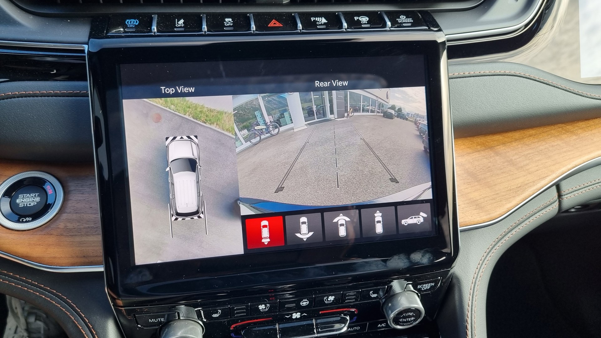 JEEP Grand Cherokee 2.0 Plug-in-Hybrid Summit Reserve 4xe-image-14