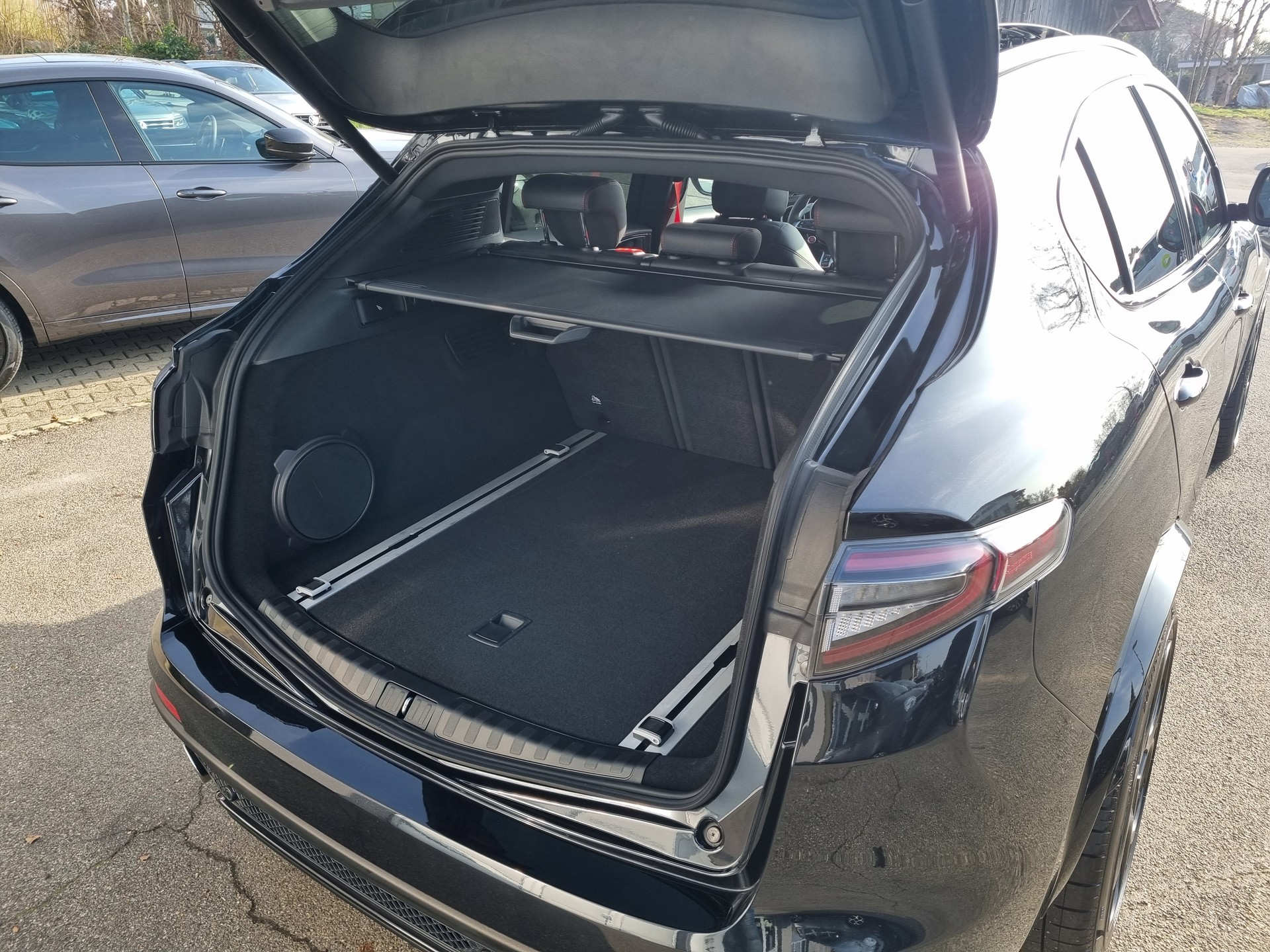 ALFA ROMEO Stelvio 2.9 V6 Quadrifoglio Q4 Automatic-image-28