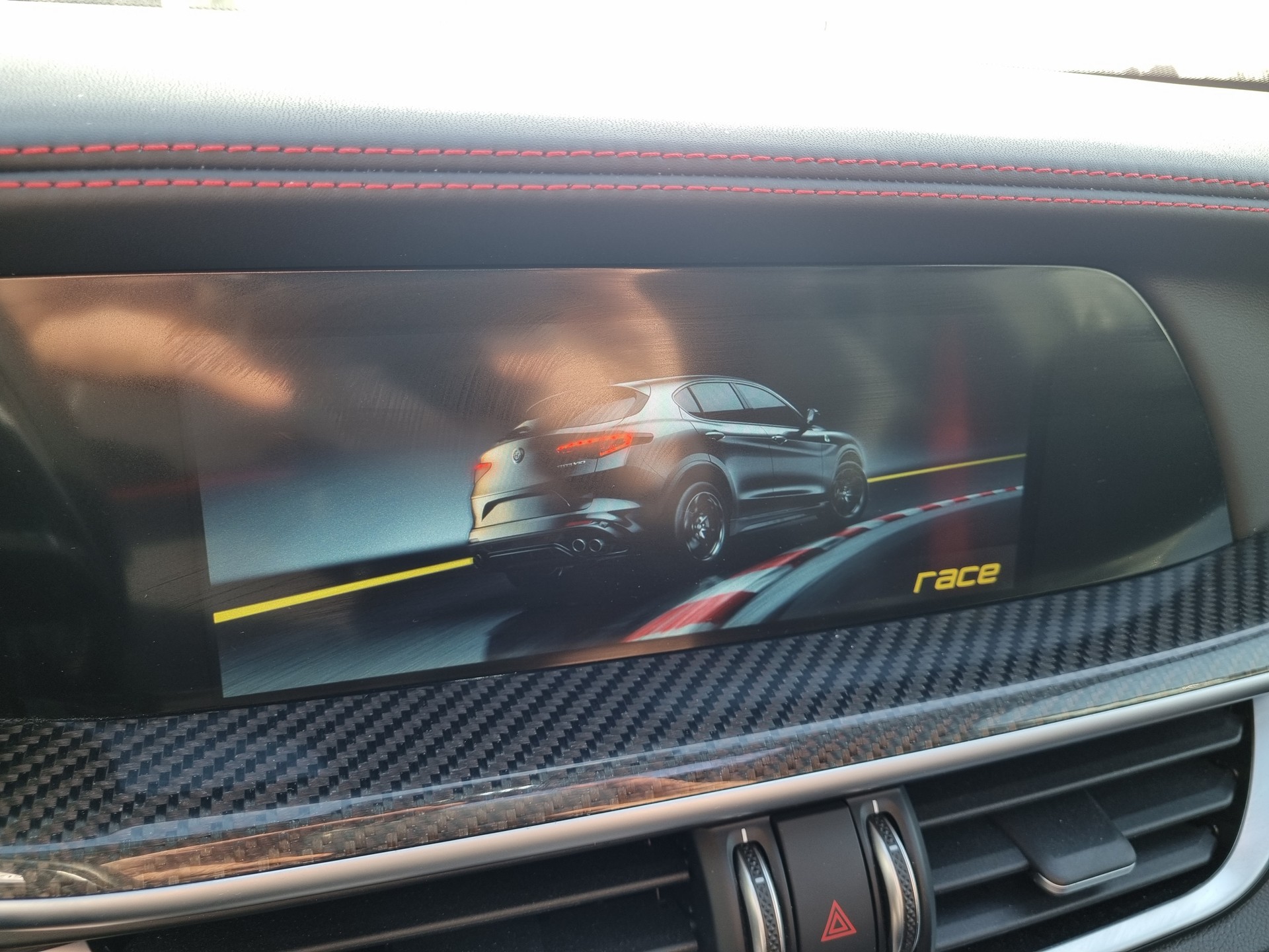 ALFA ROMEO Stelvio 2.9 V6 Quadrifoglio Q4 Automatic-image-15