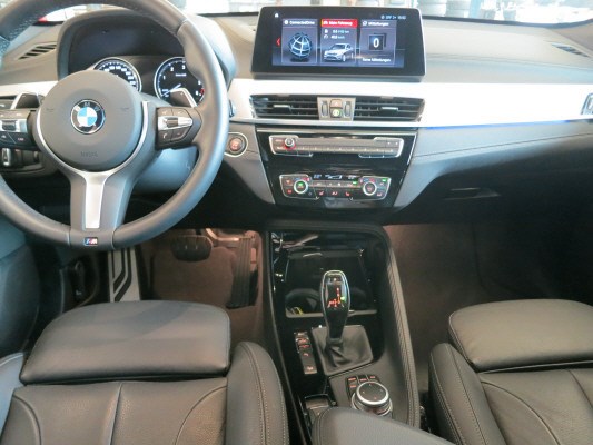 BMW X1 xDrive 20d M Sport-image-8
