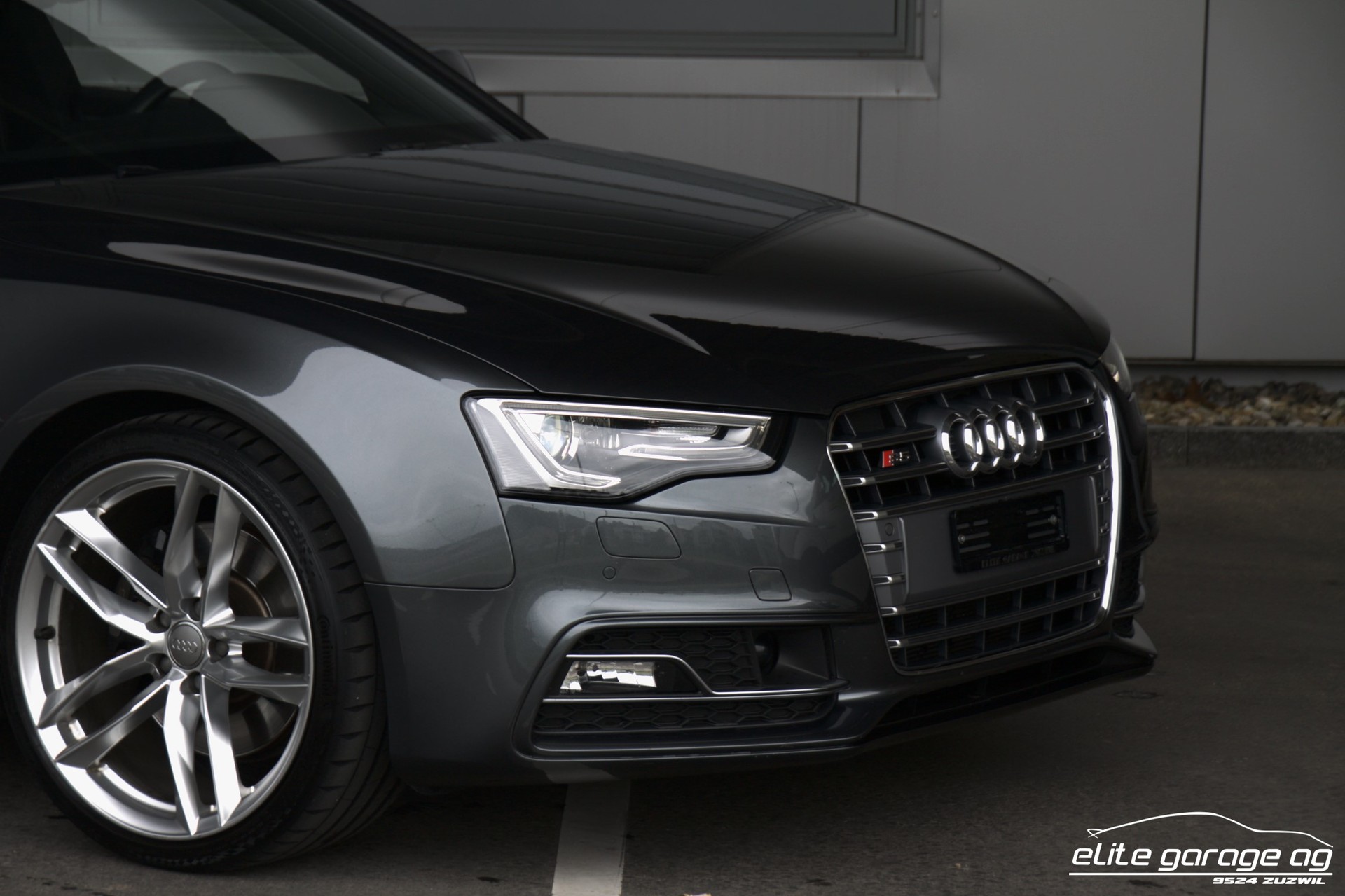 AUDI S5 Sportback 3.0 TFSI quattro-image-8