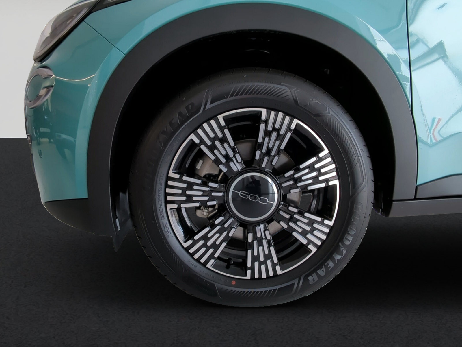 FIAT FIAT 600h MildHybrid Cult + Comfort + Winter + Style Paket-image-3