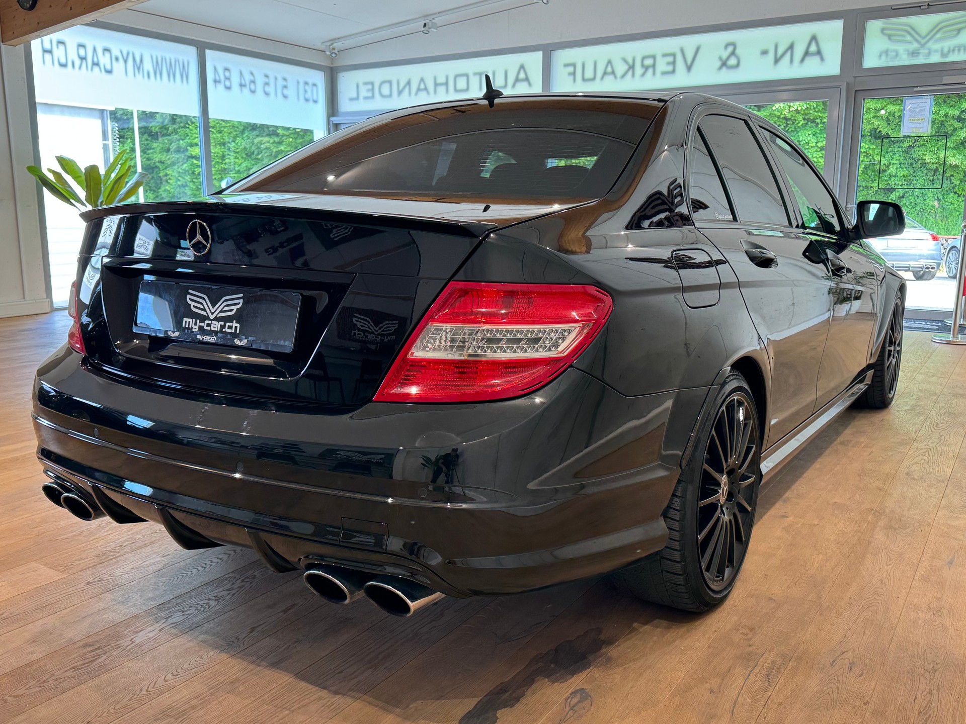 MERCEDES-BENZ C 63 AMG Avantgarde 7G-Tronic-image-12