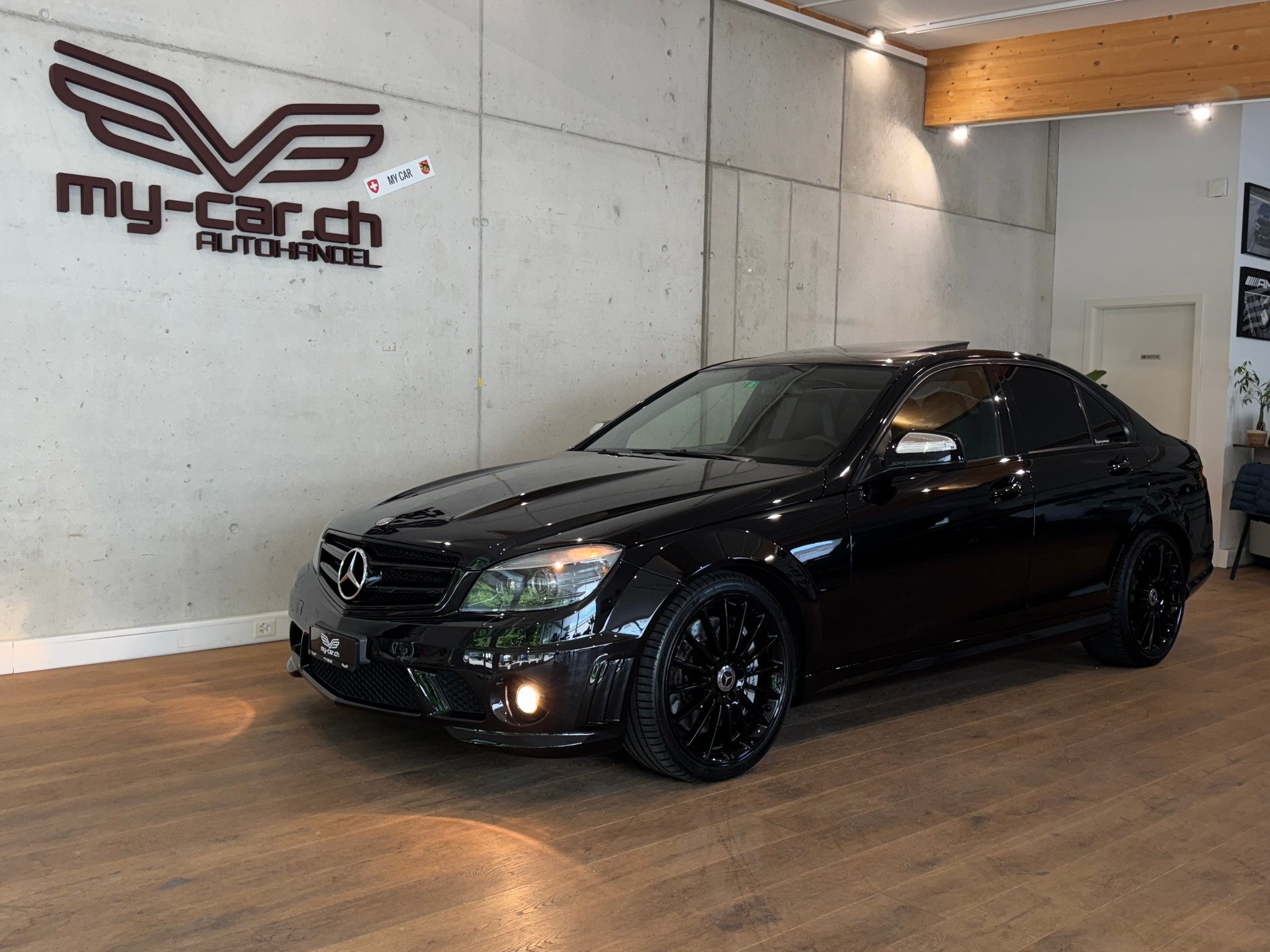 MERCEDES-BENZ C 63 AMG Avantgarde 7G-Tronic-image-1