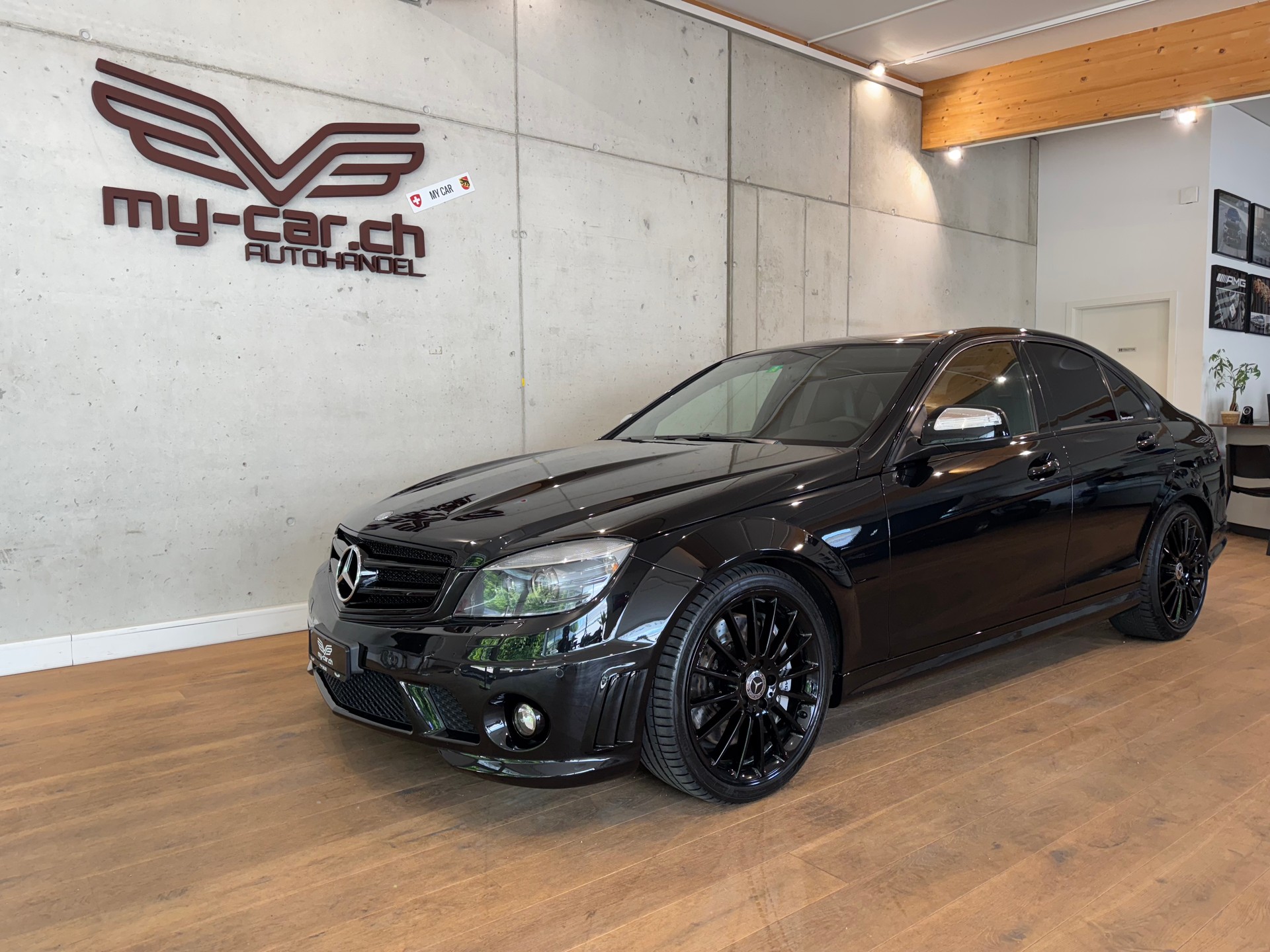 MERCEDES-BENZ C 63 AMG Avantgarde 7G-Tronic-image-0