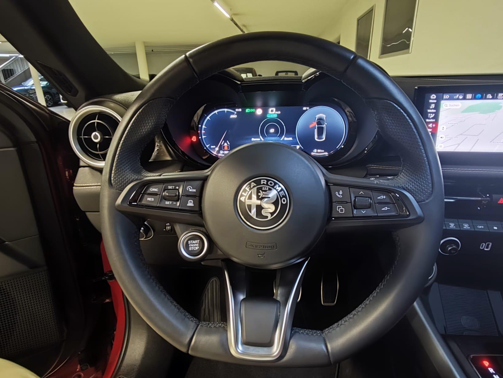 ALFA ROMEO Tonale 1.3 Plug-in Hybrid Sprint Q4-image-7