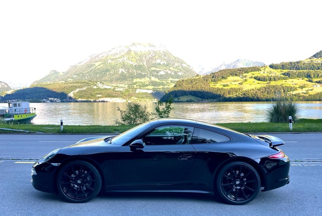 PORSCHE 911 Carrera 4 PDK-image-7