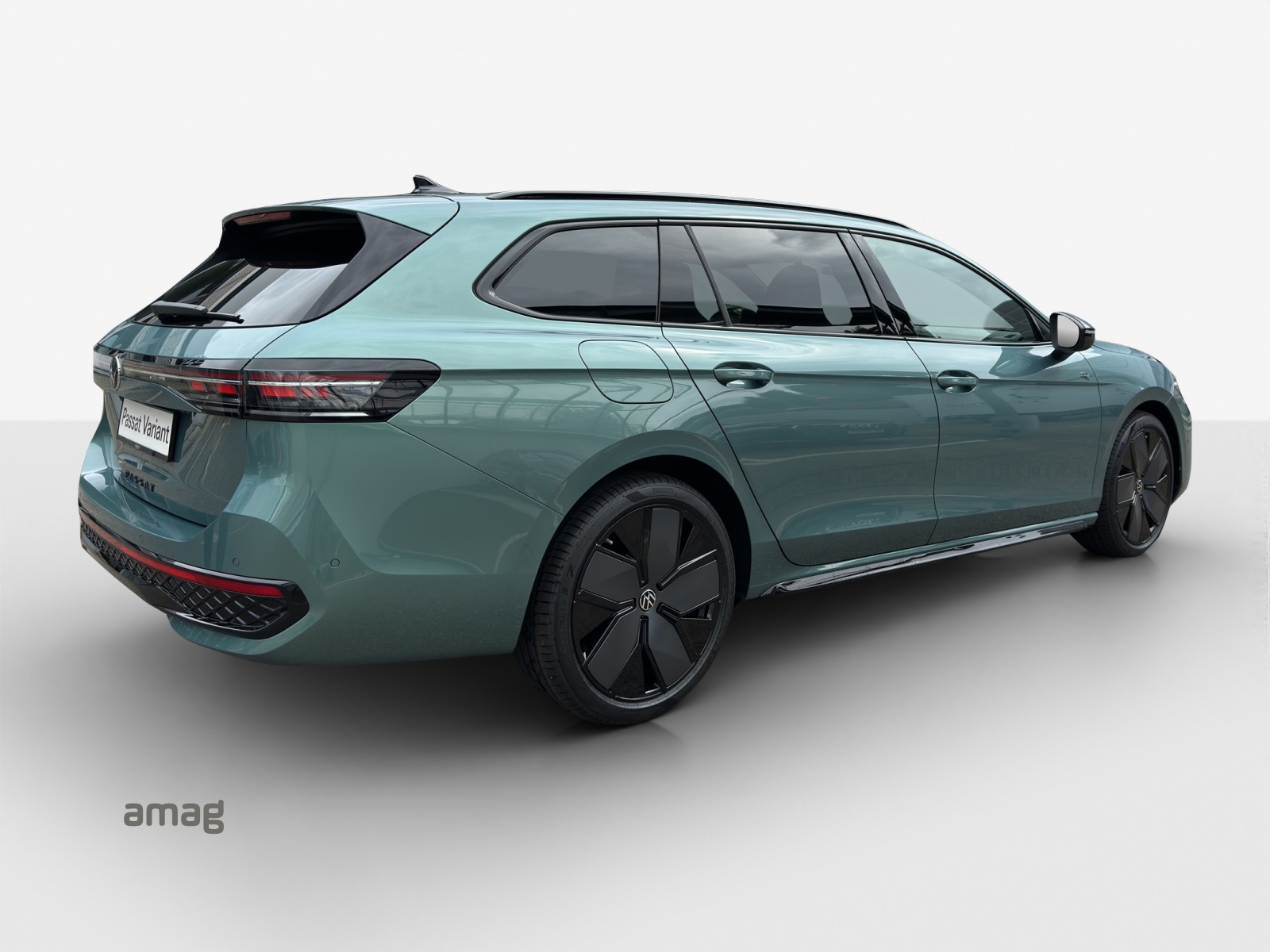 VW Passat Variant 2.0 TDI evo R-Line 4 Motion DSG-image-4