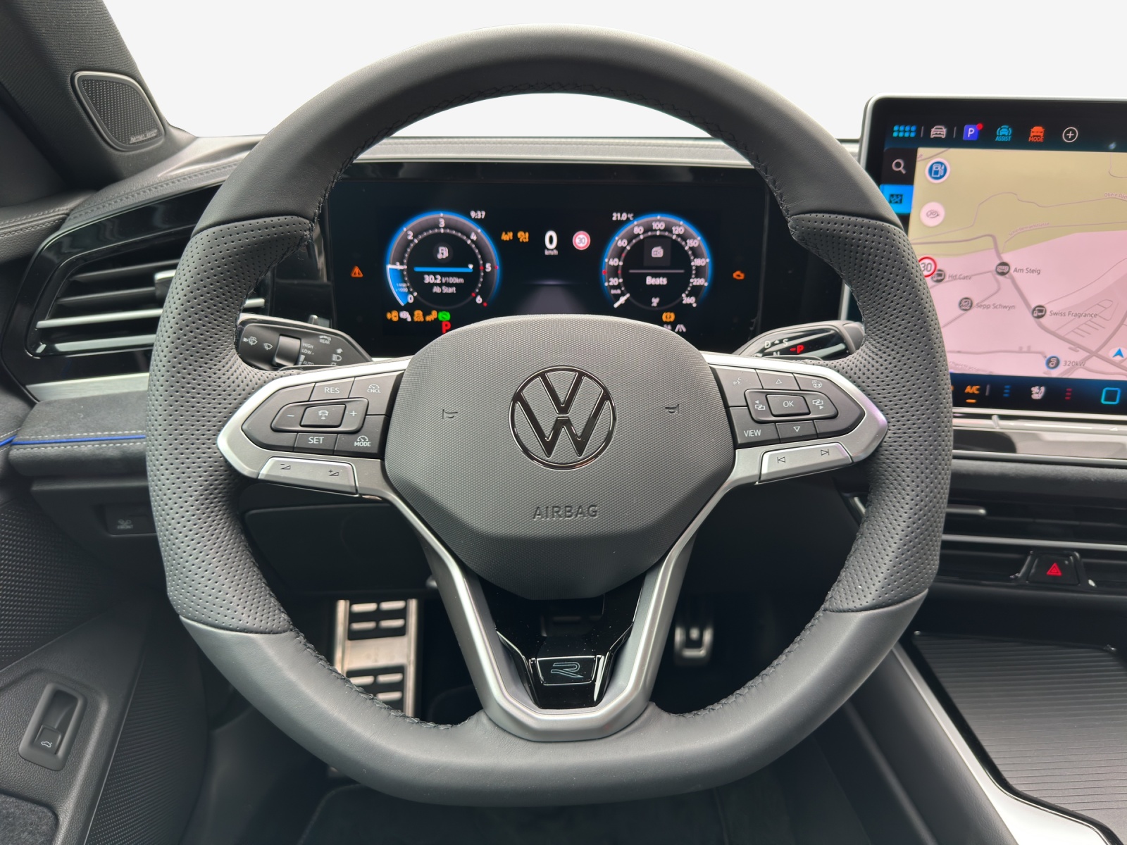 VW Passat Variant 2.0 TDI evo R-Line 4 Motion DSG-image-9