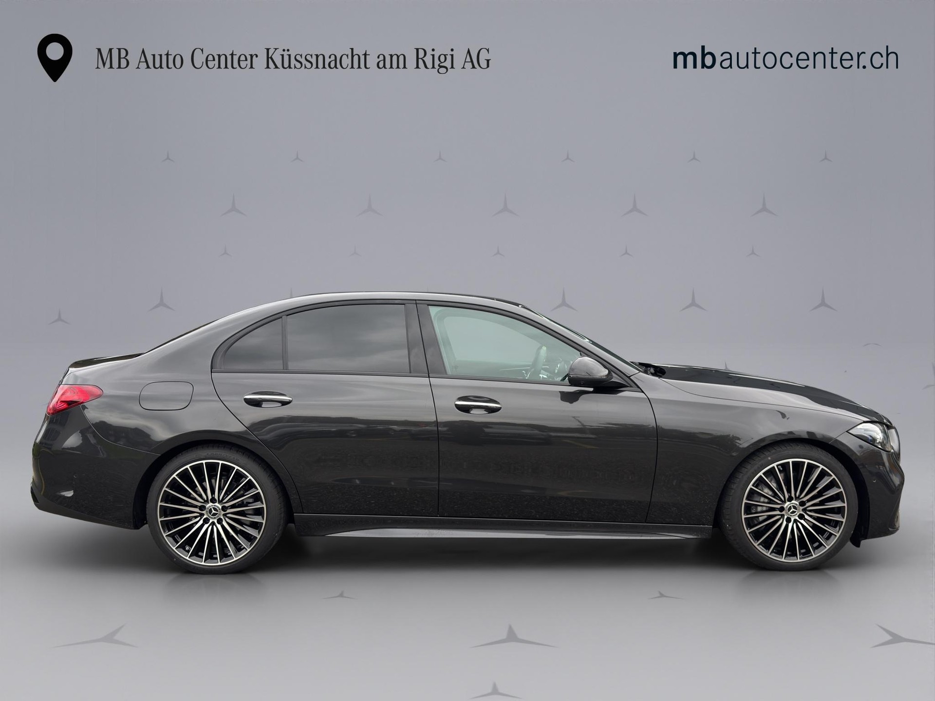 MERCEDES-BENZ C 300 AMG Line 4matic-image-6