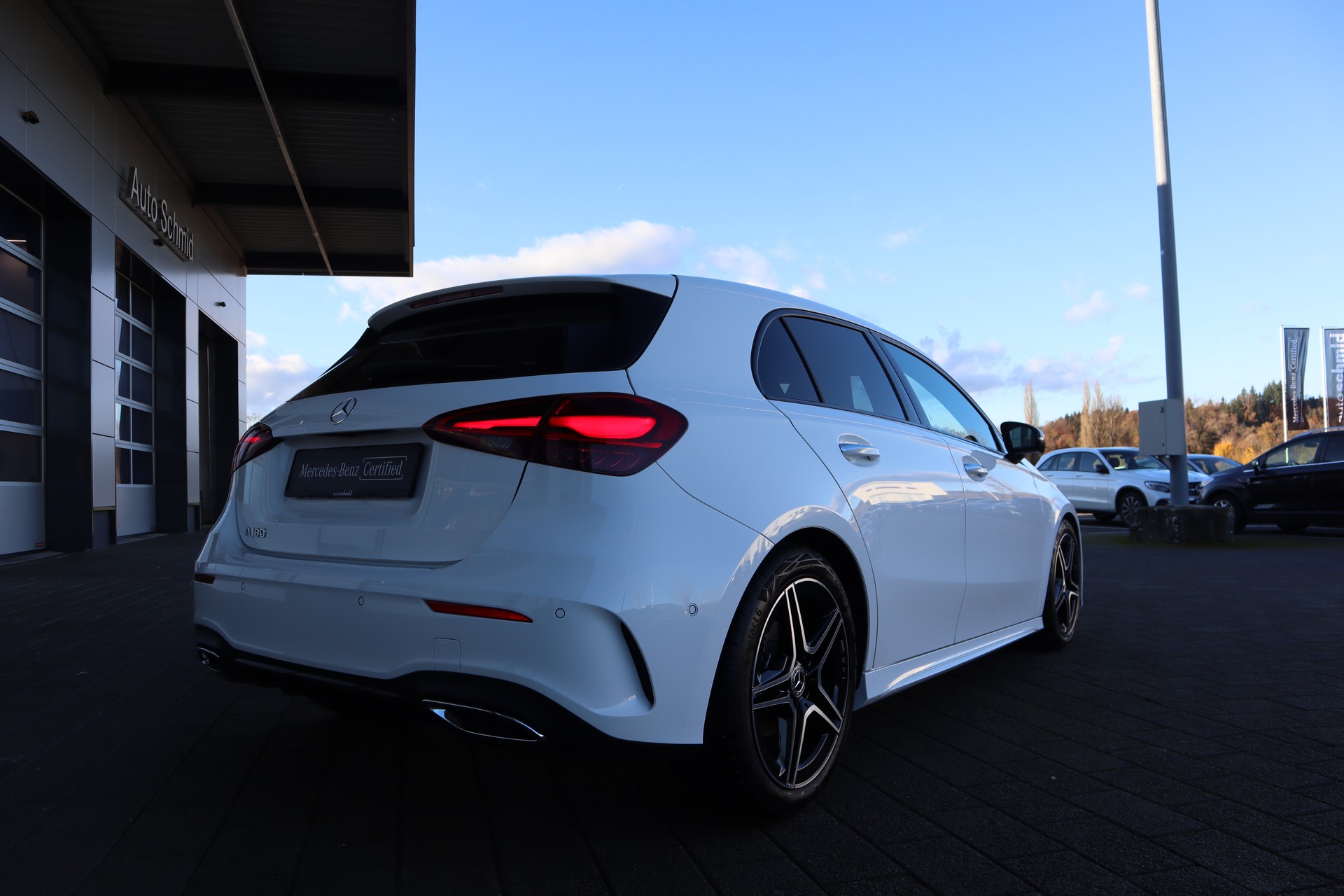 MERCEDES-BENZ A 180 AMG Line Night Star 7G-DCT-image-1