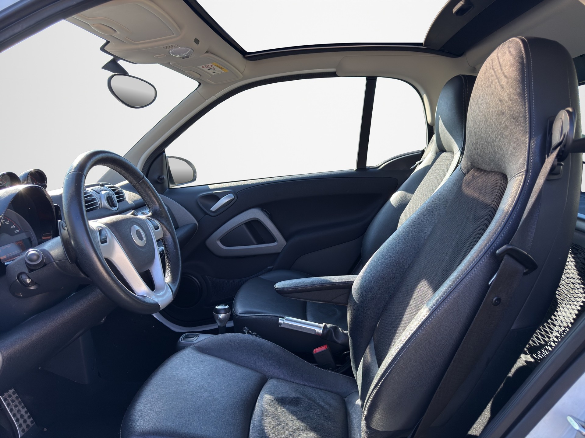 SMART fortwo Brabus Xclusive softouch-image-8