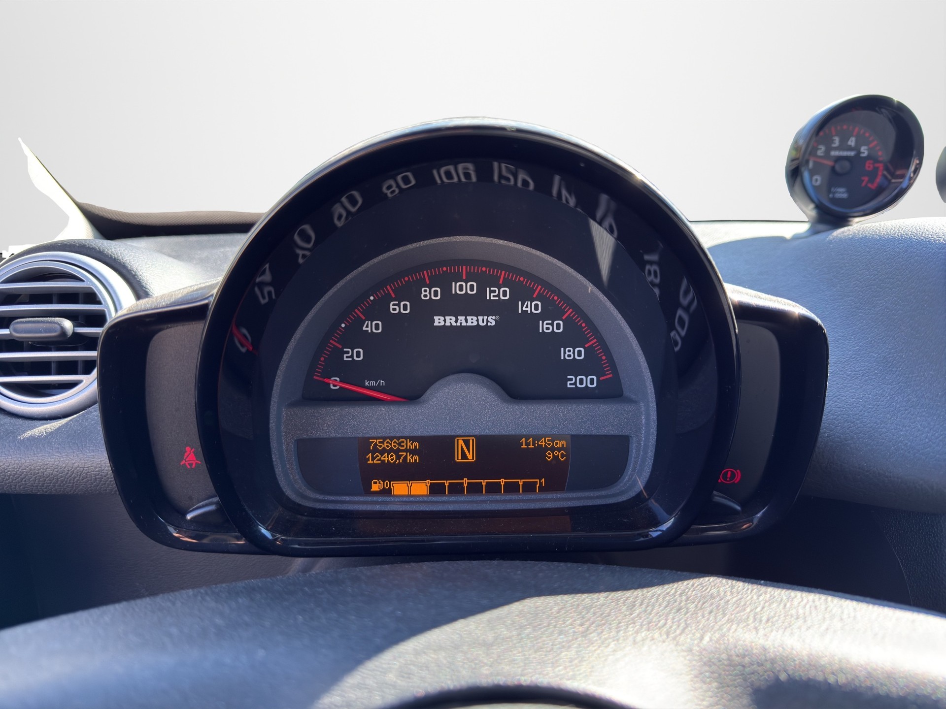 SMART fortwo Brabus Xclusive softouch-image-10