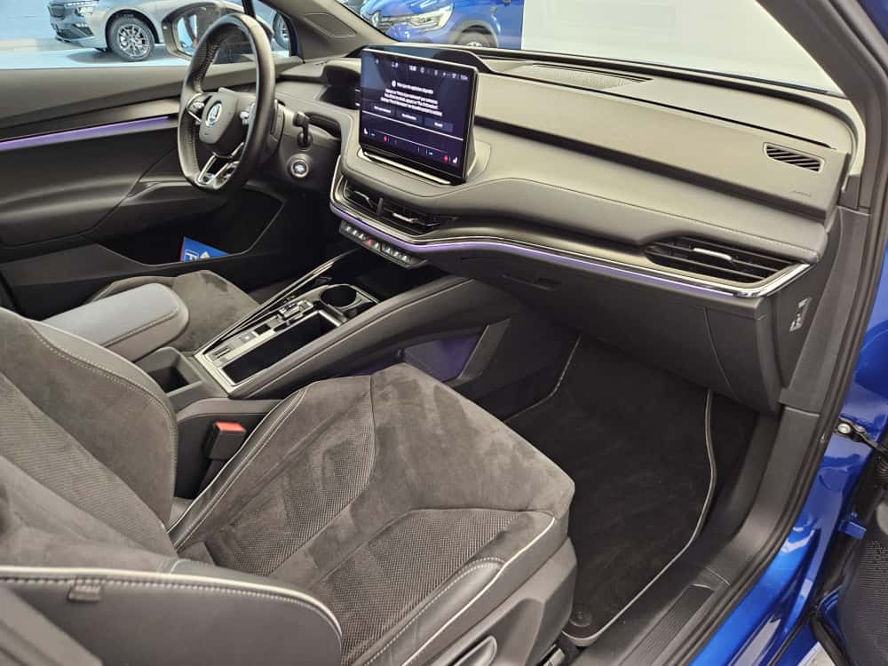 SKODA Enyaq iV 80x SportLine-image-11