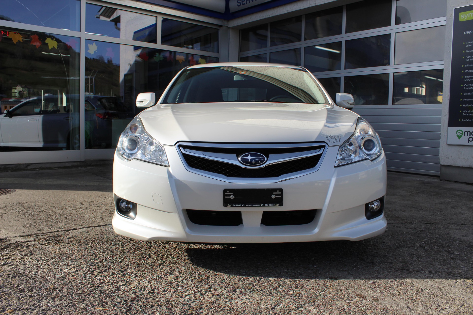 SUBARU Legacy Station 2.0i Swiss-image-2