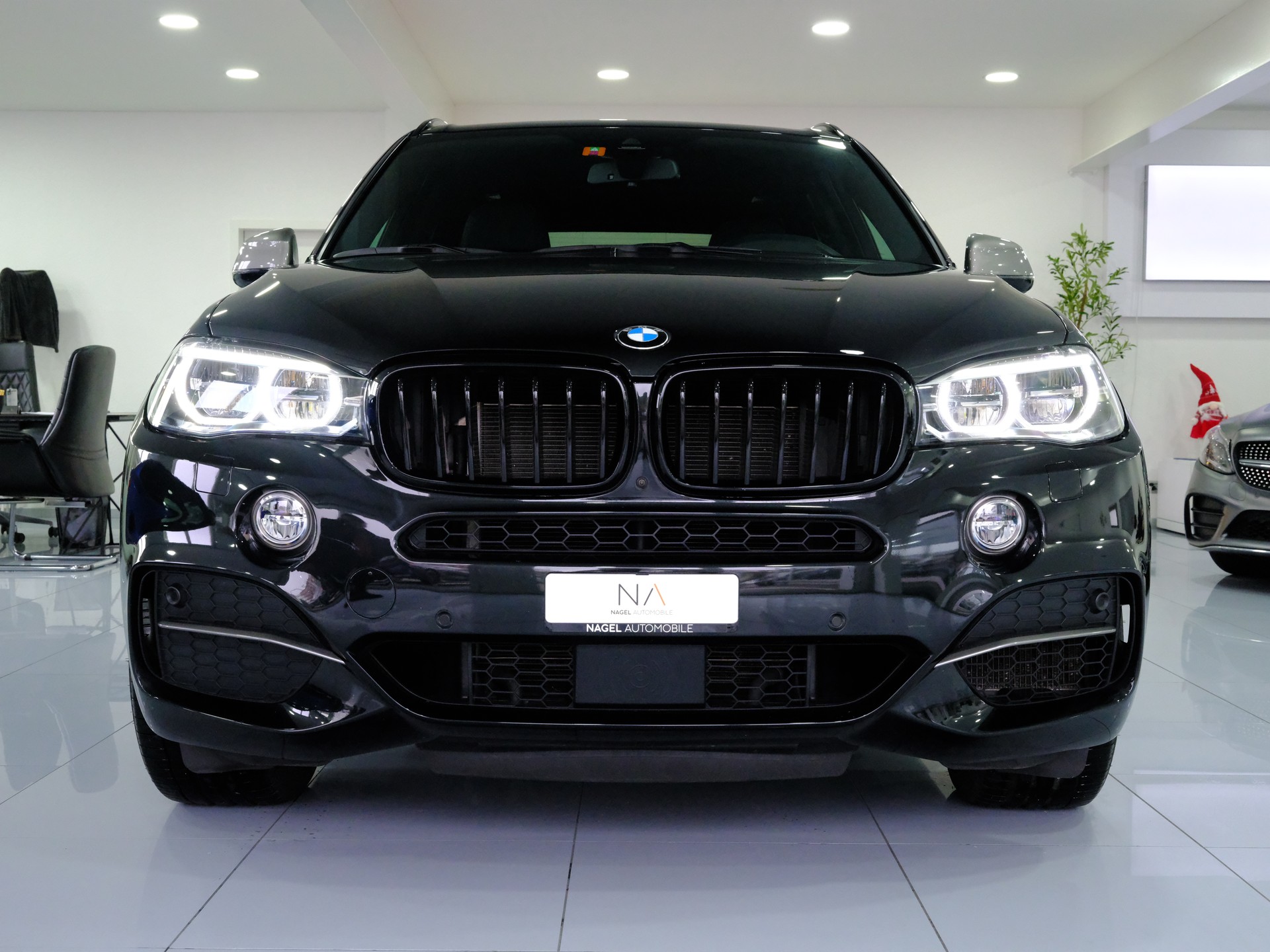 BMW X5 xDrive M50d Steptronic *Driving Assistant Plus* *Harman/Kardon* *Surround View*-image-2