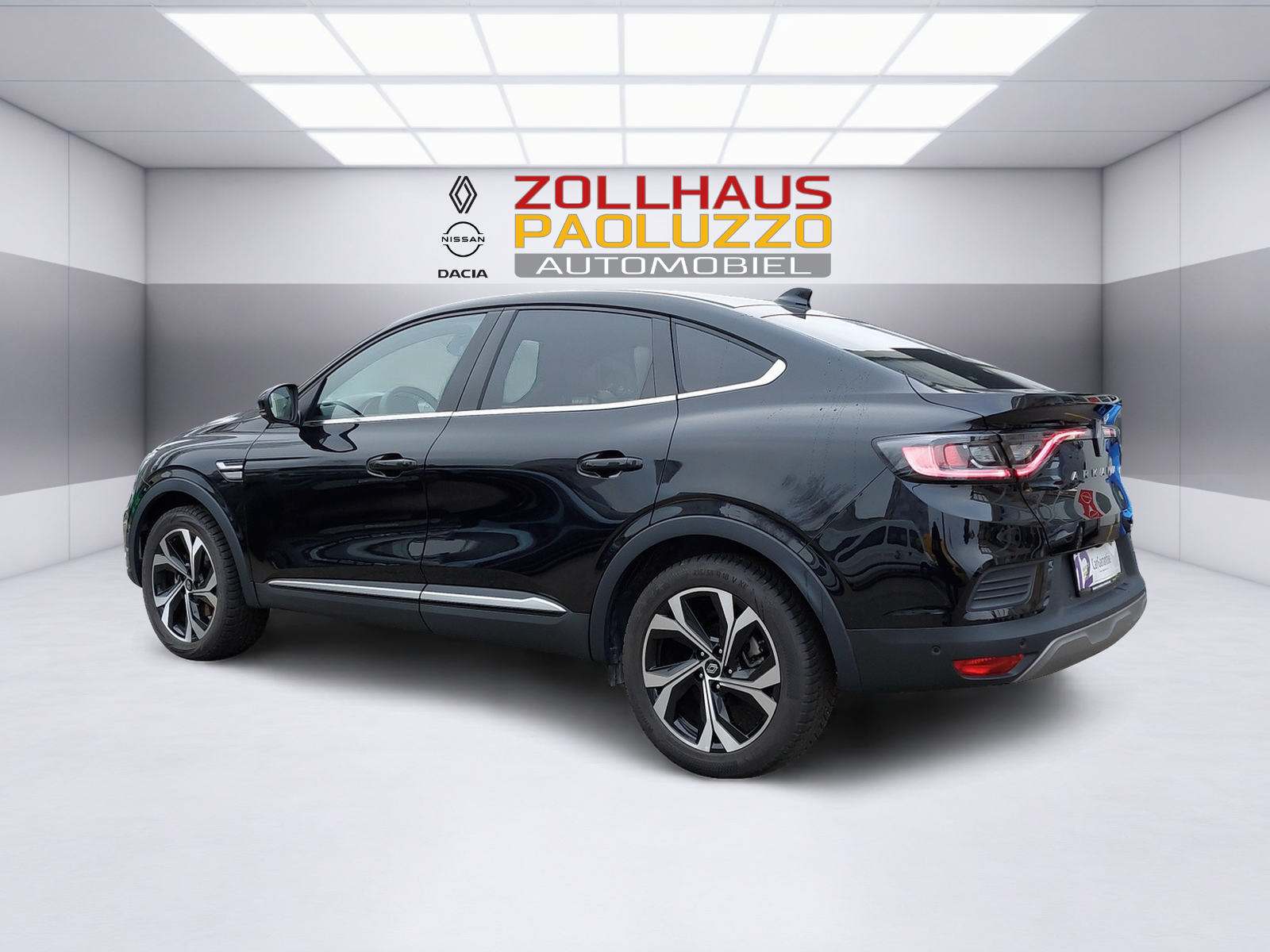 RENAULT Arkana 1.6 E-Tech techno-showroom-element-2