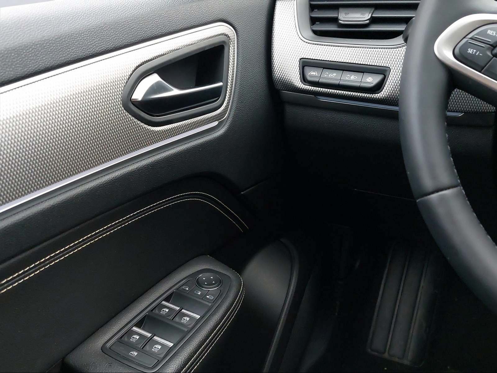 RENAULT Arkana 1.6 E-Tech techno-image-15