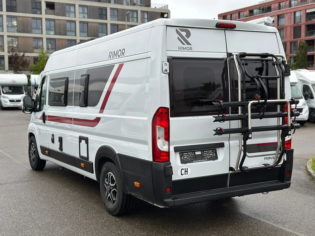RIMOR Horus 195***Das "All-in-One"-Fahrzeug***Längsbett**Automat**4 Pers.**6.36m Länge**483Kg Nutzlast**-image-10