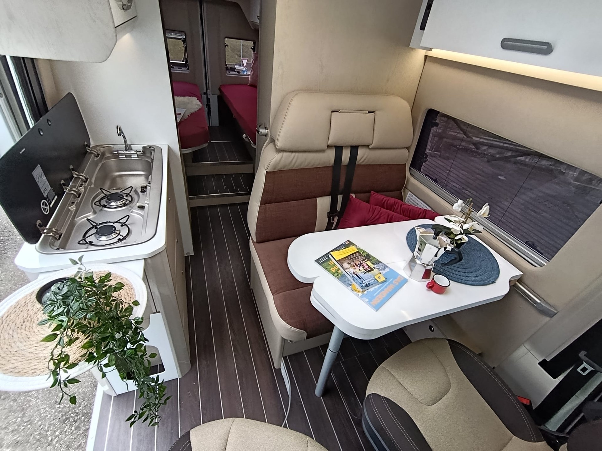 RIMOR Horus 195***Das "All-in-One"-Fahrzeug***Längsbett**Automat**4 Pers.**6.36m Länge**483Kg Nutzlast**-image-26