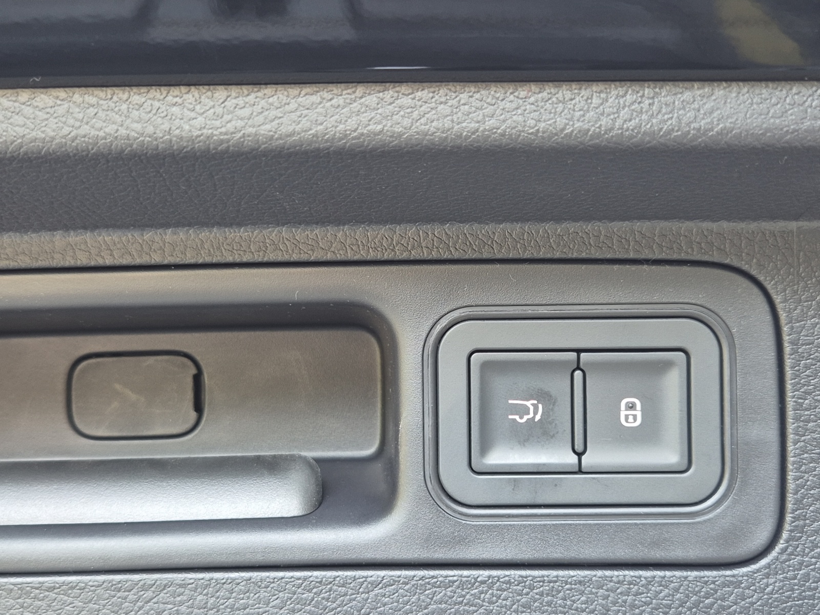 BYD Seal U DM-i Design AWD-image-5