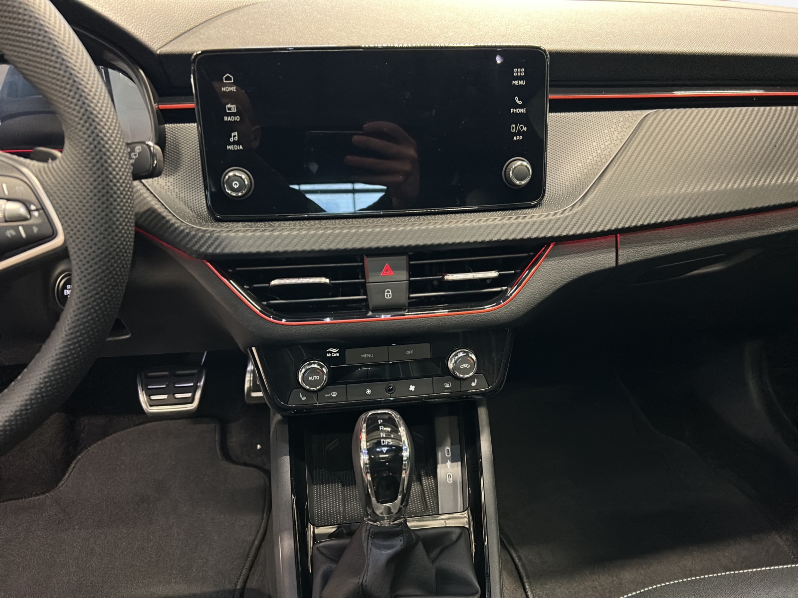 SKODA Kamiq 1.0 TSI Monte Carlo DSG-image-10