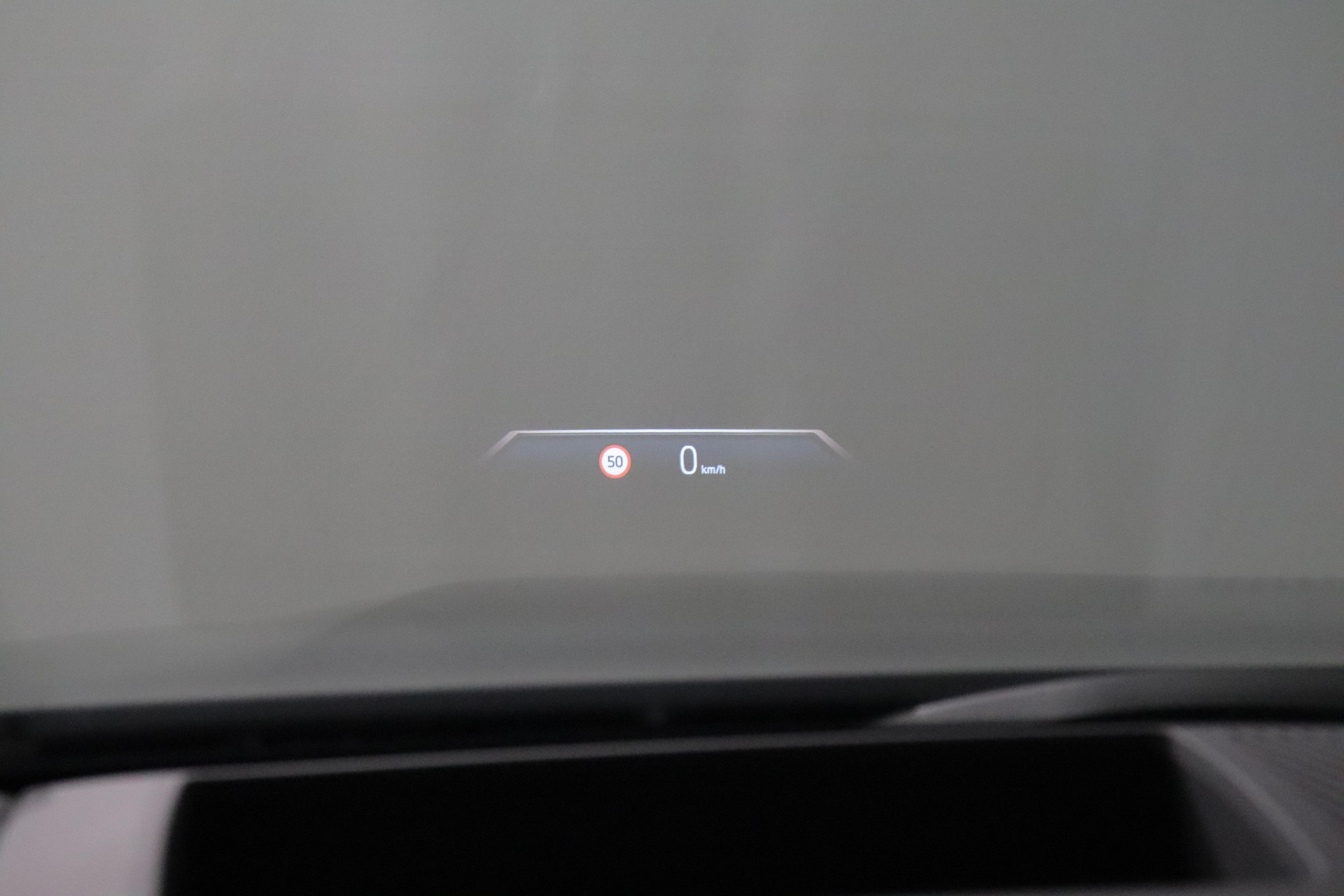 BMW 520d xDrive Touring-image-9