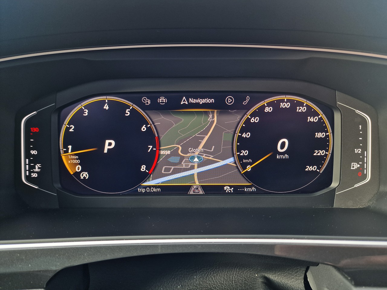 VW Tiguan 2.0TSI R-Line 4Motion DSG-image-16