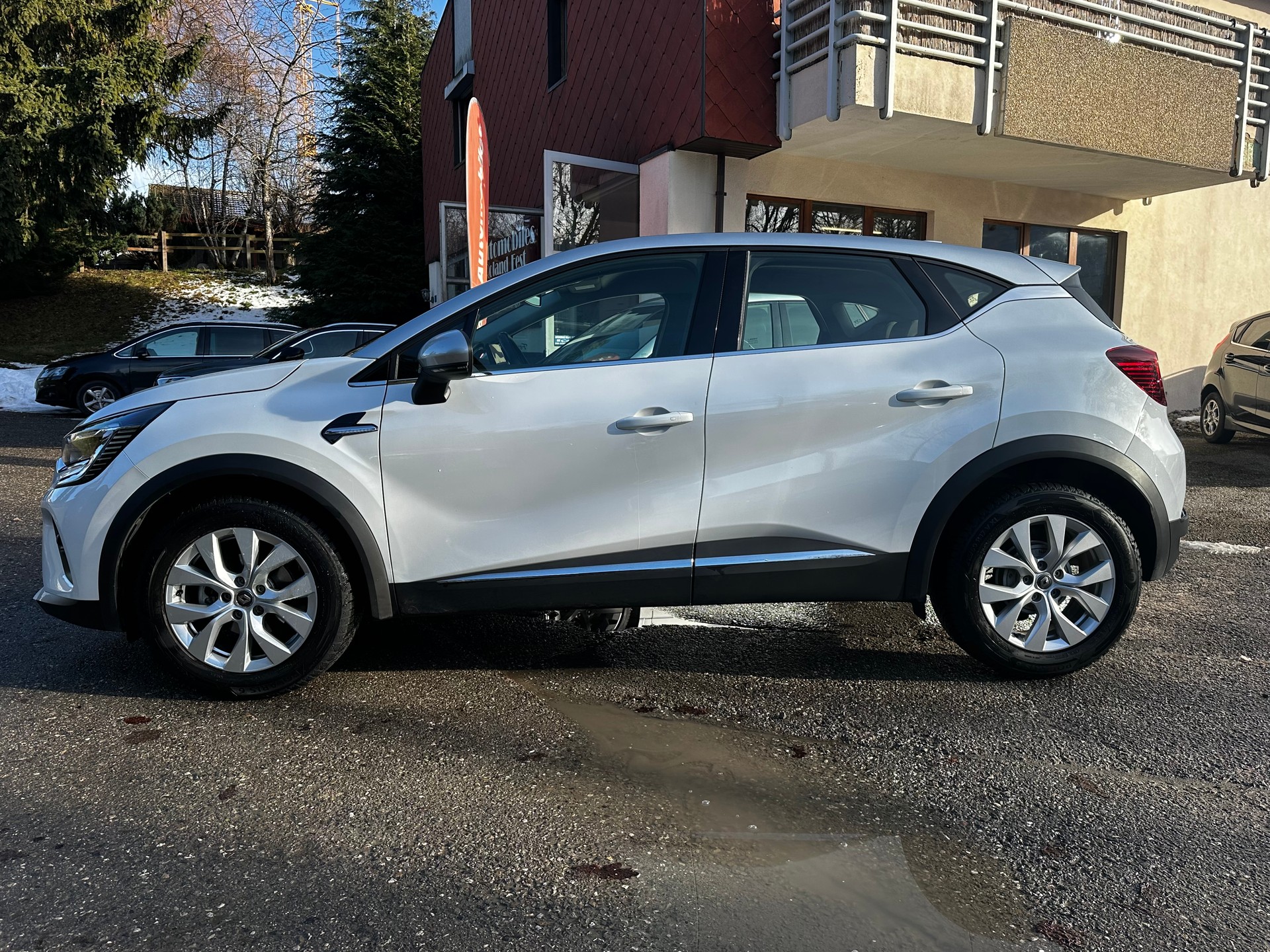 RENAULT Captur 1.3 TCe EDC Intens EDC-image-2