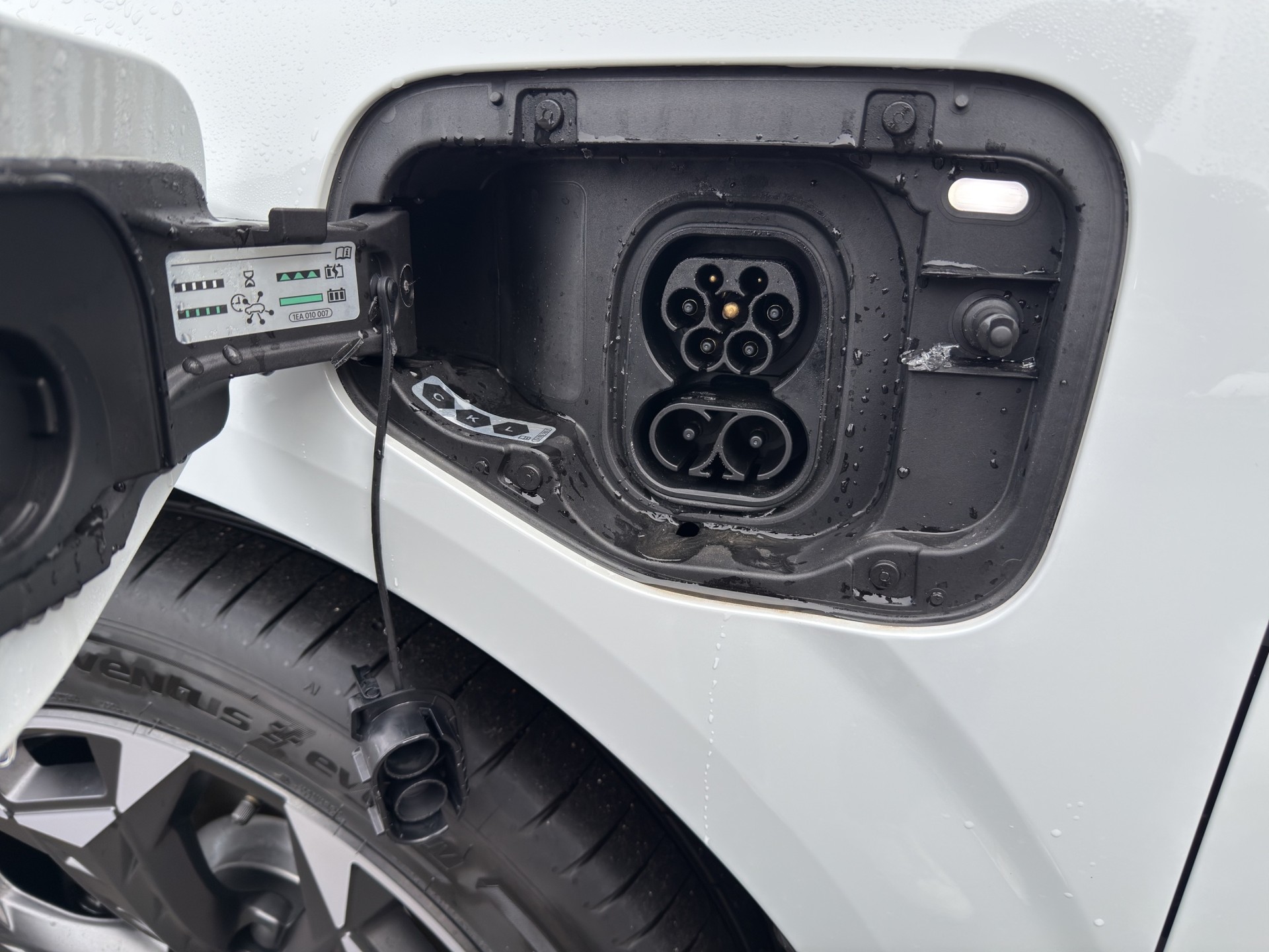 CUPRA Terramar 1.5 eHybrid DSG VZ-image-11