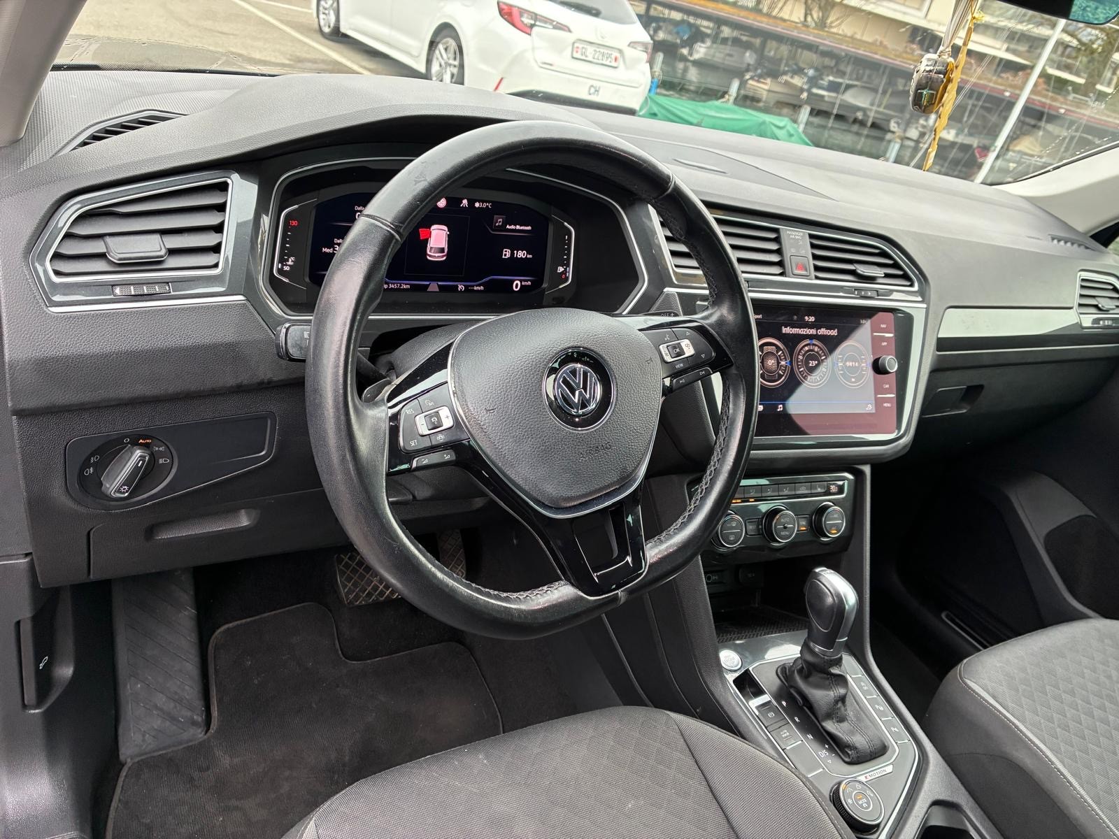 VW Tiguan 2.0TSI Comfortline 4Motion DSG-image-14
