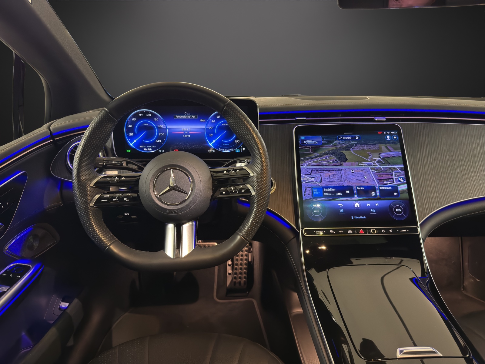 MERCEDES-BENZ EQE 350 4 Matic Executive Edition-image-11