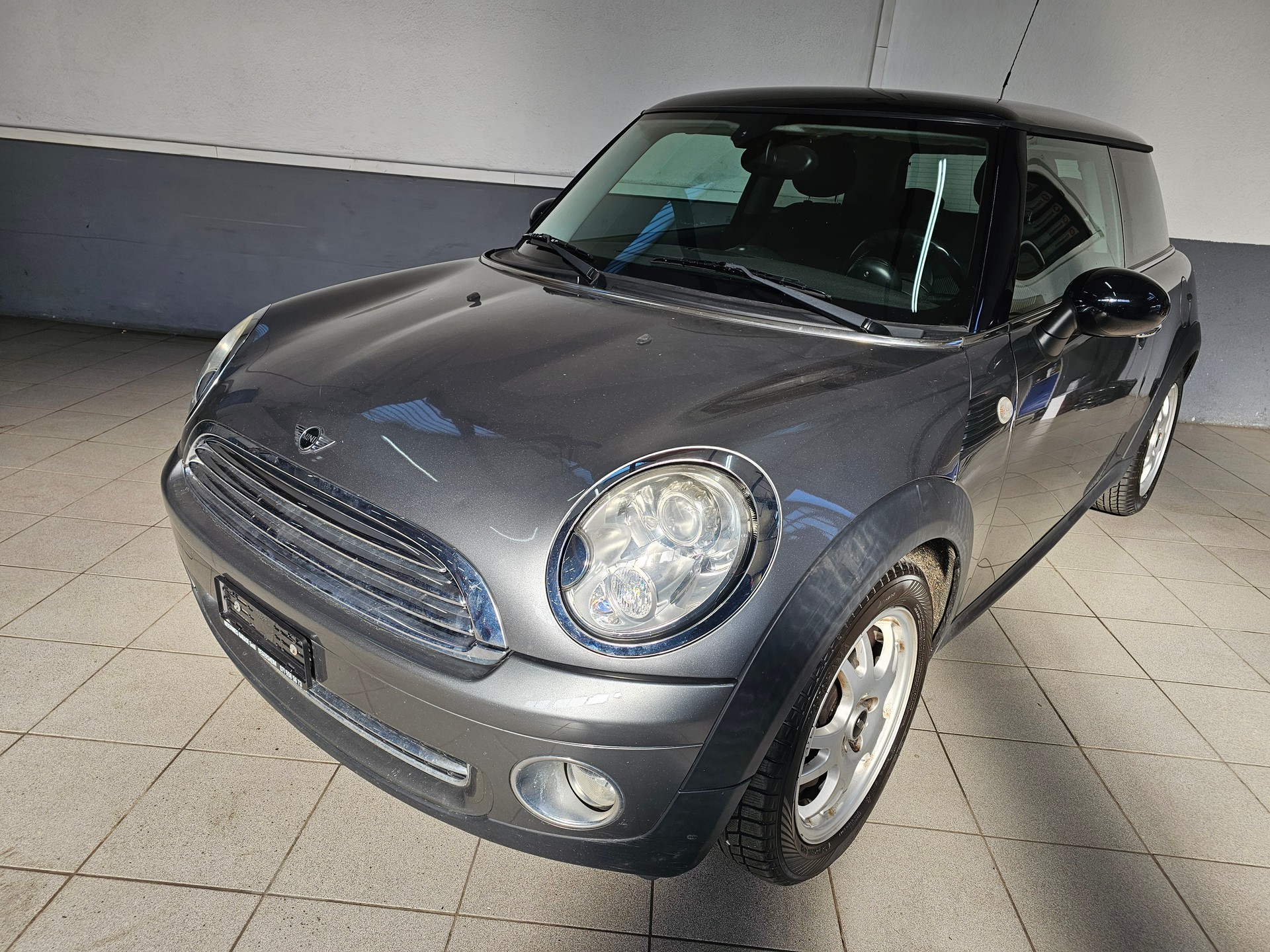 MINI Cooper-image-1