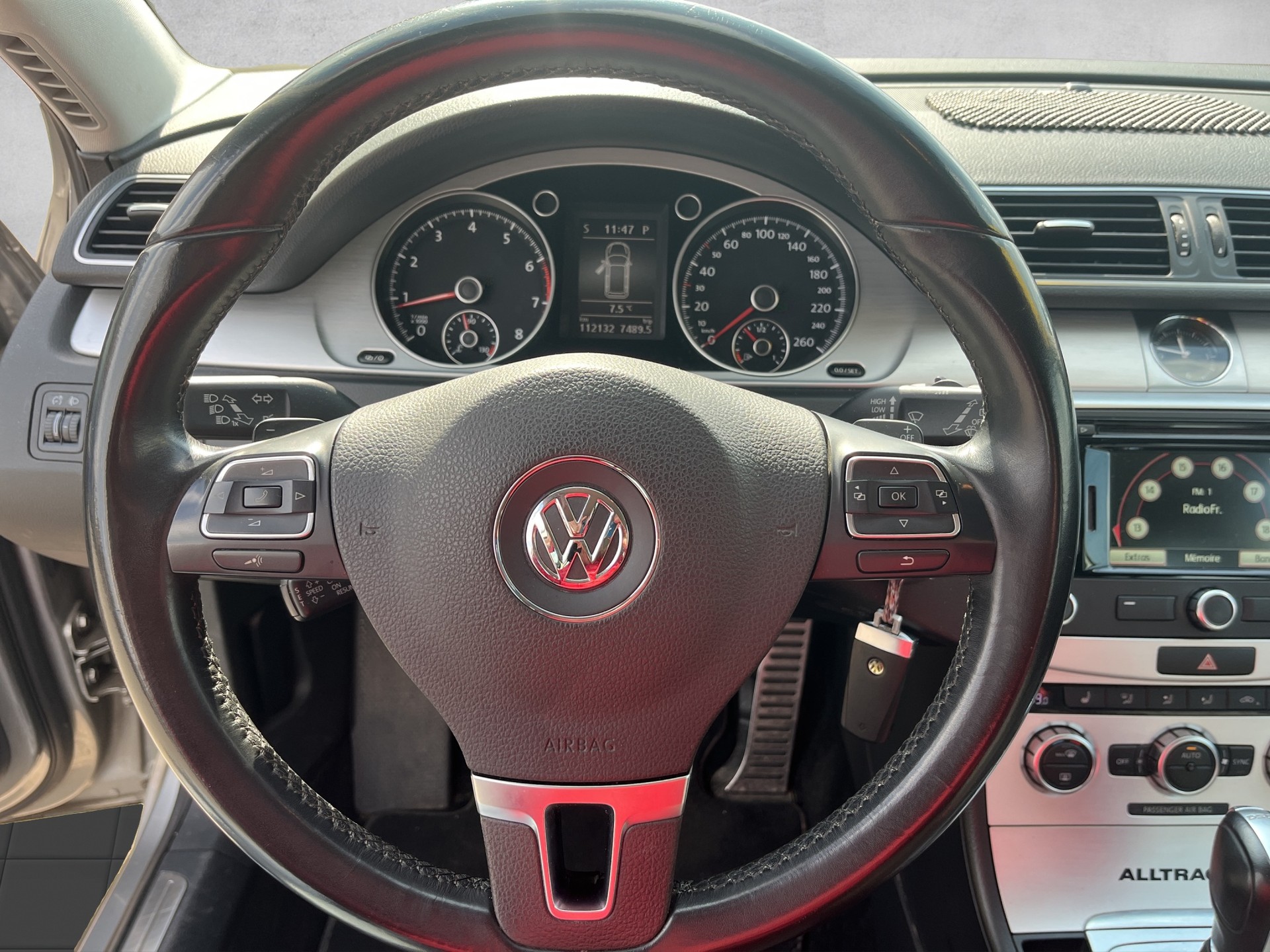 VW Passat Alltrack 2.0 TSI 4Motion DSG-image-9