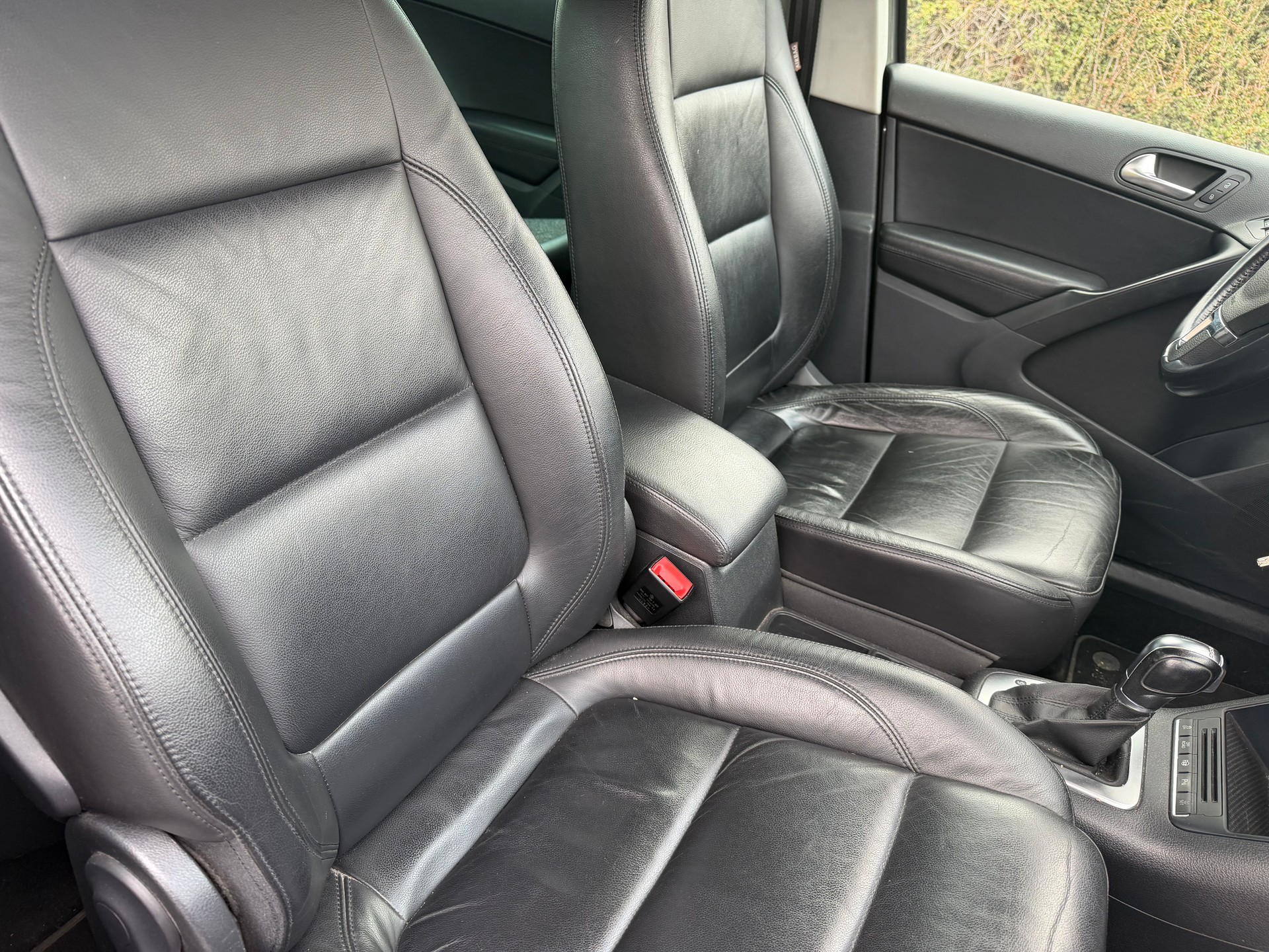 VW Tiguan 2.0 TSI Sport&Style DSG-image-7