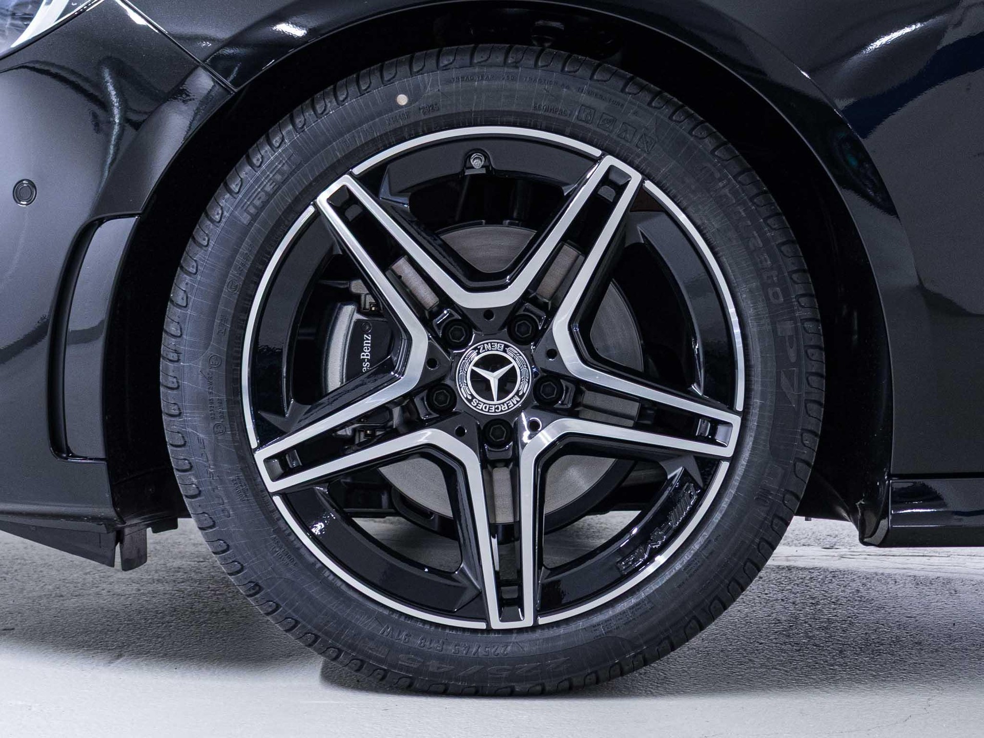 MERCEDES-BENZ B 200-image-12