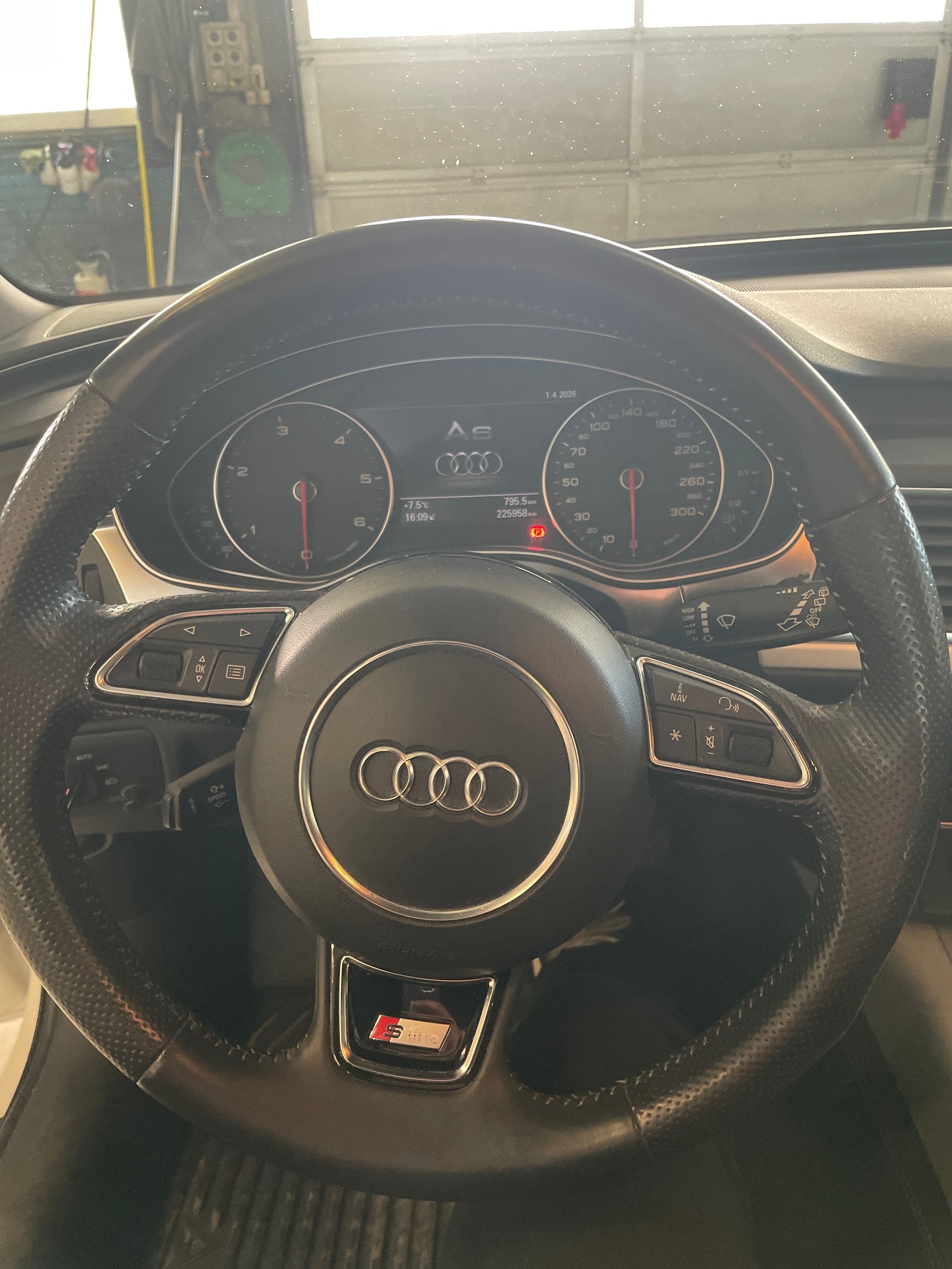 AUDI A6 Avant 3.0 TDI V6 quattro S-tronic-image-10