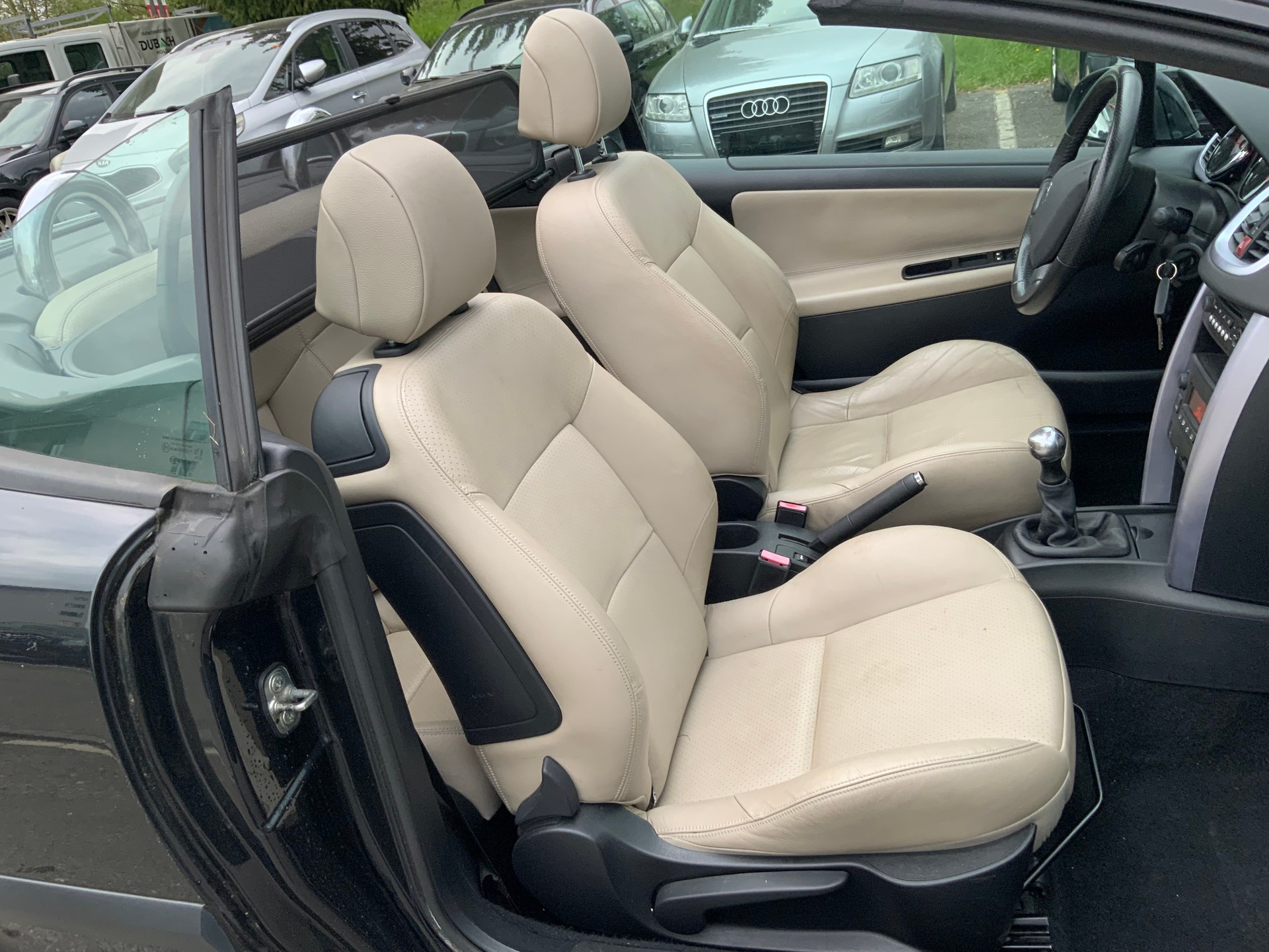 PEUGEOT 207 CC 1.6 16V Sport-image-11
