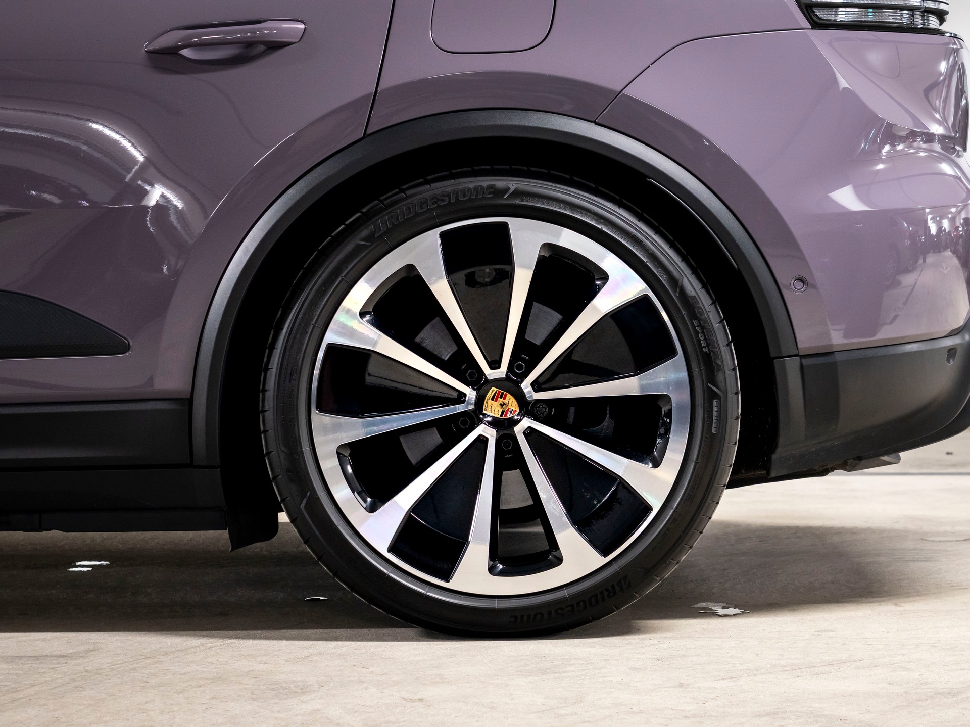 PORSCHE Macan 4 100kWh-image-10
