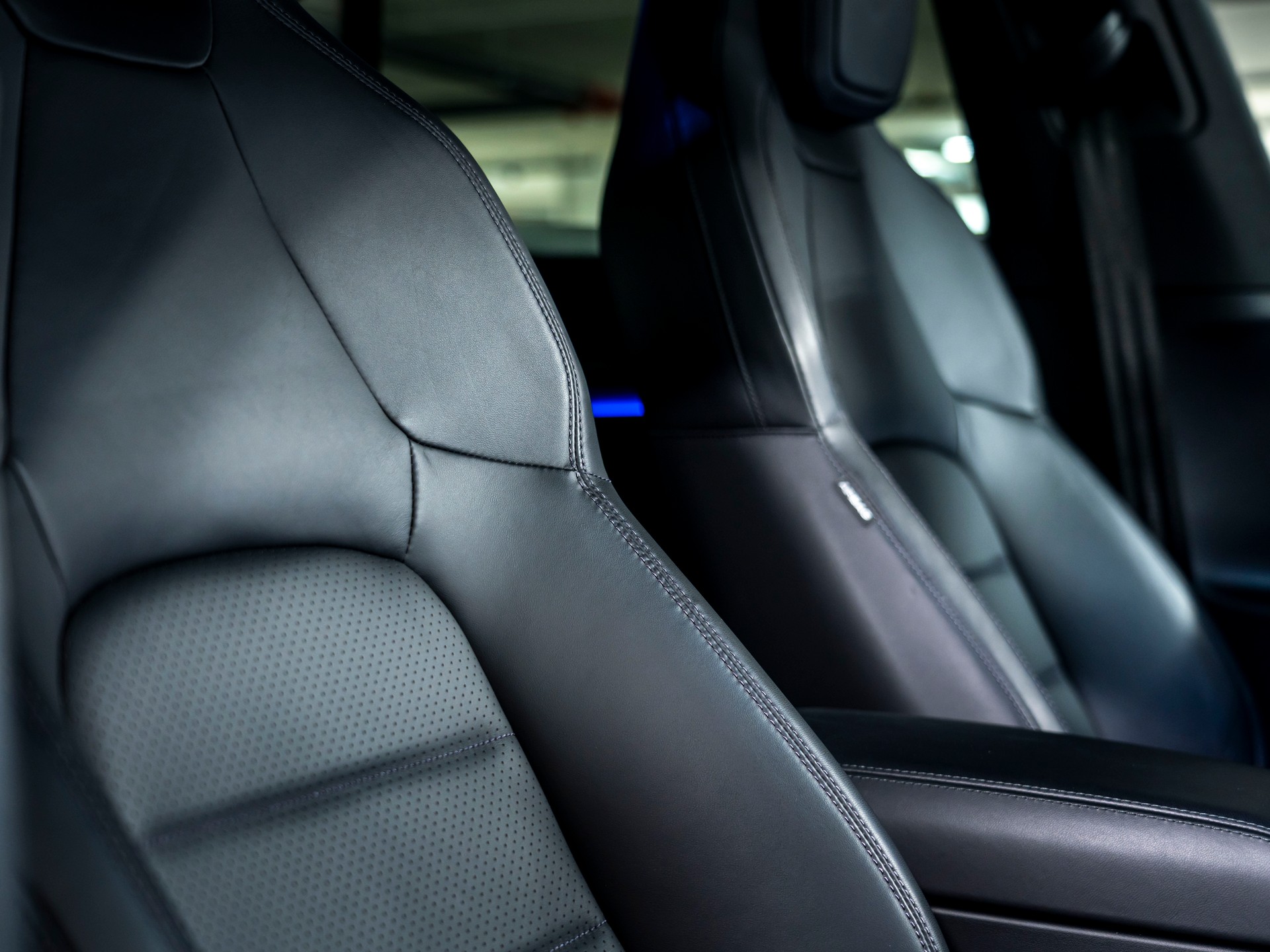 PORSCHE Macan 4 100kWh-image-25
