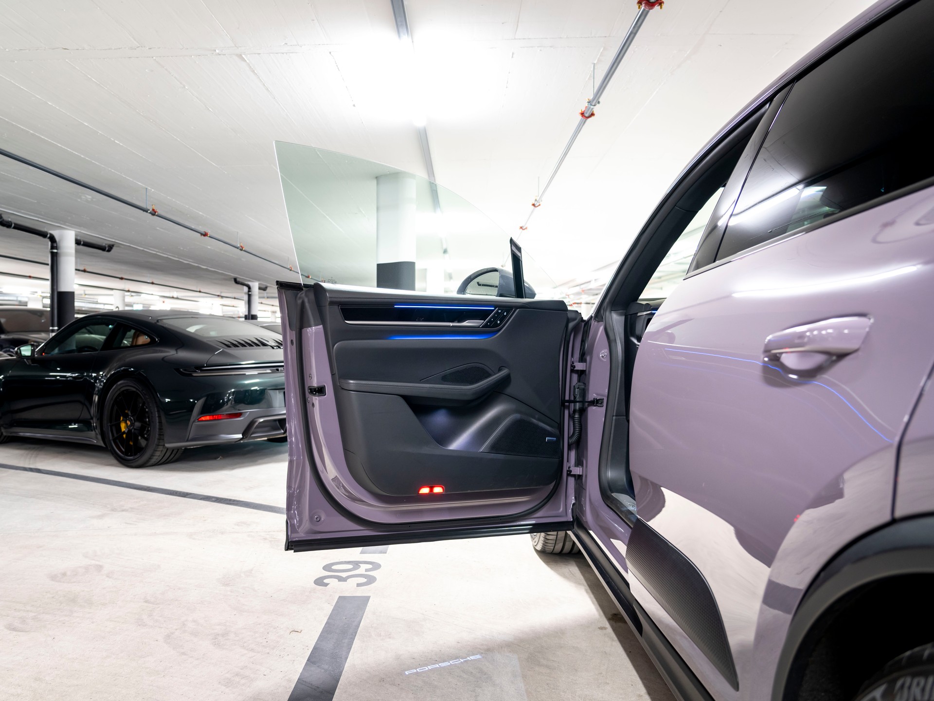 PORSCHE Macan 4 100kWh-image-13