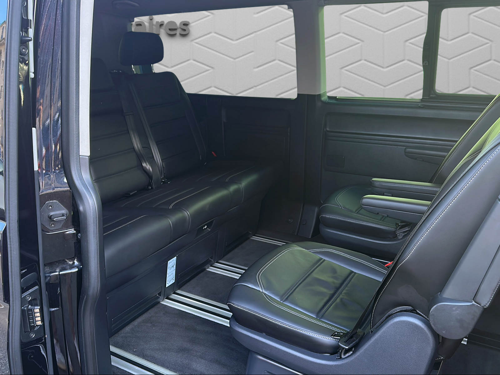 VW T6.1 Multivan 2.0 TDI Comfortline 4Motion DSG LWB-image-12