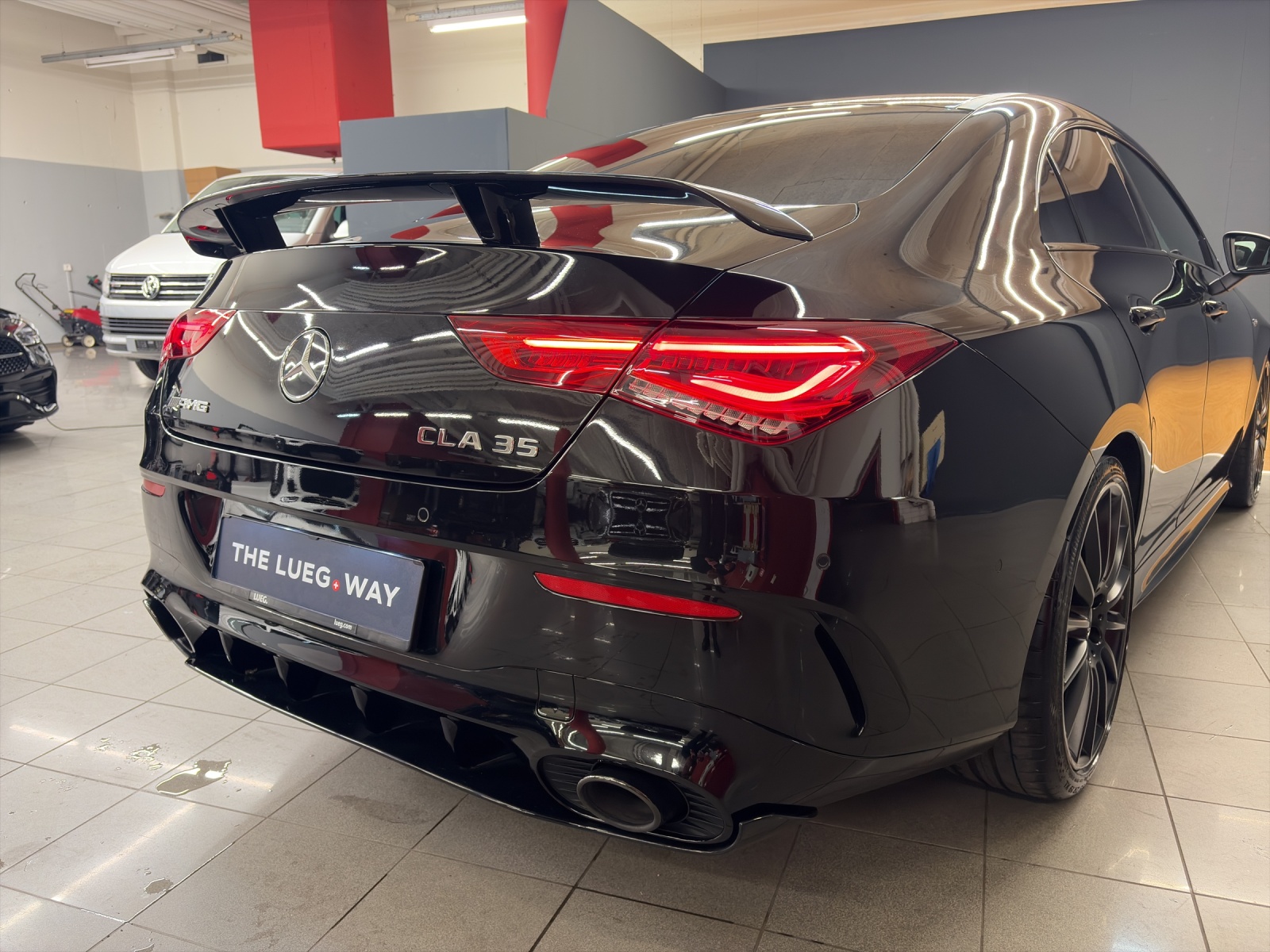 MERCEDES-BENZ CLA 35 4M - AMG / Multibeam LED / Rückfahrkamera / Panorama-Dach-image-15