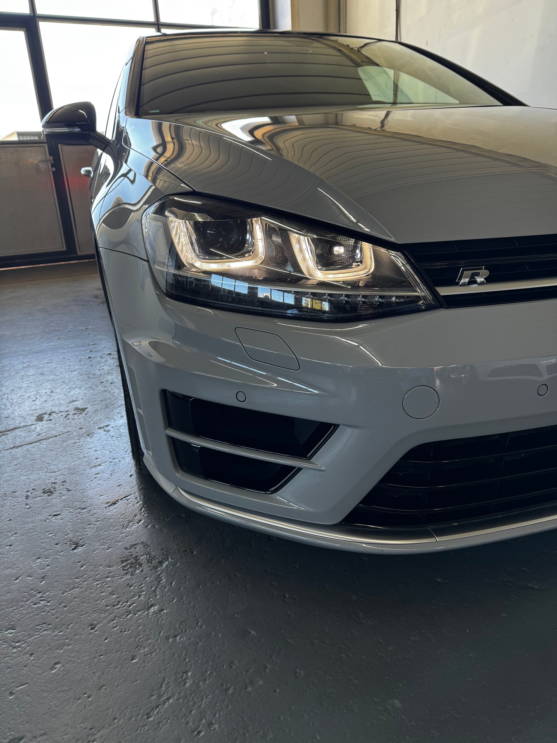 VW Golf 2.0 TSI R360S 4Motion DSG-image-2