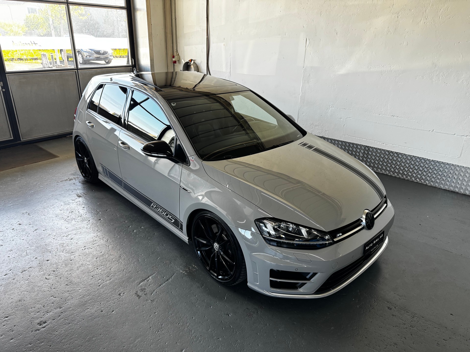 VW Golf 2.0 TSI R360S 4Motion DSG-image-0