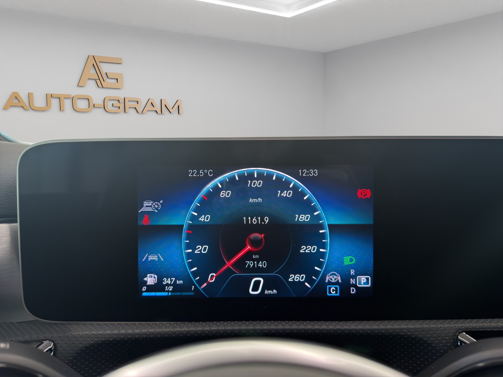MERCEDES-BENZ A 220 Progressive 7G-DCT 4Matic-image-19