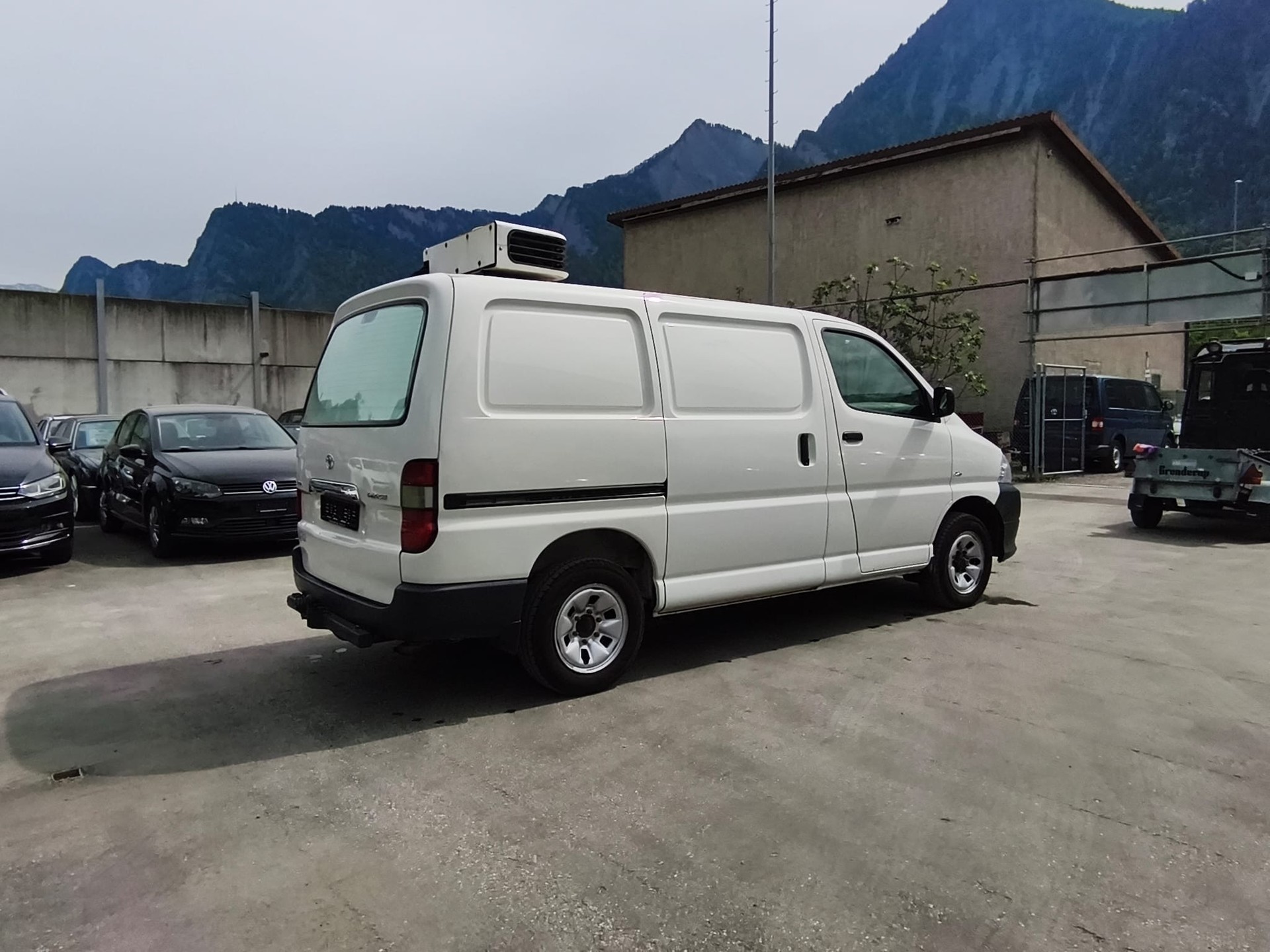 TOYOTA Hiace D-4D Kombi/Werk 4WD-image-3