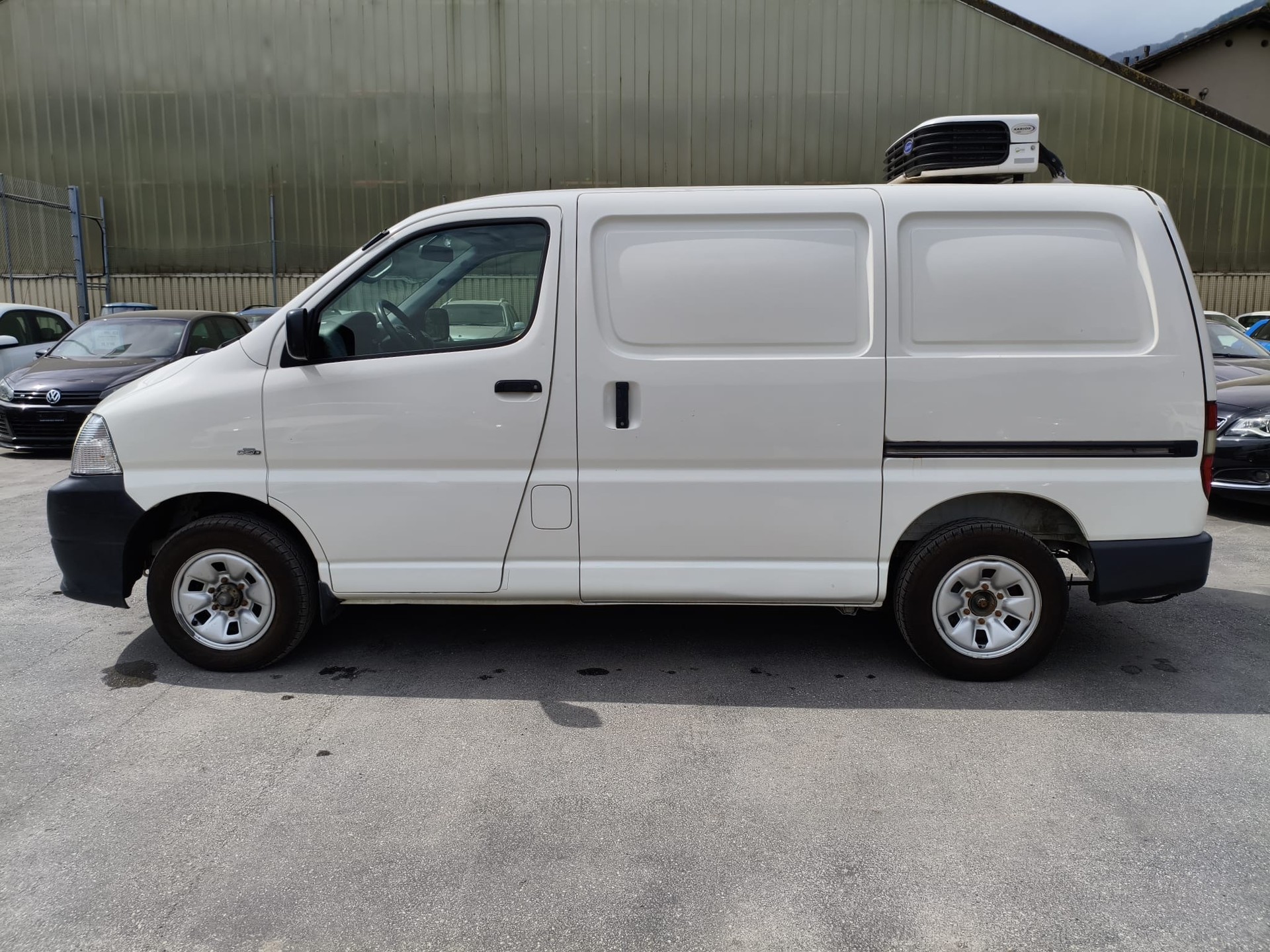 TOYOTA Hiace D-4D Kombi/Werk 4WD-image-6