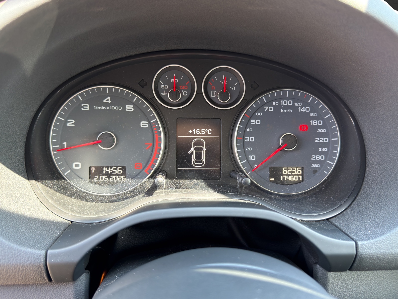 AUDI A3 Sportback 1.8 TFSI Attraction quattro / sicher unterwegs bei jedem Wetter-image-10