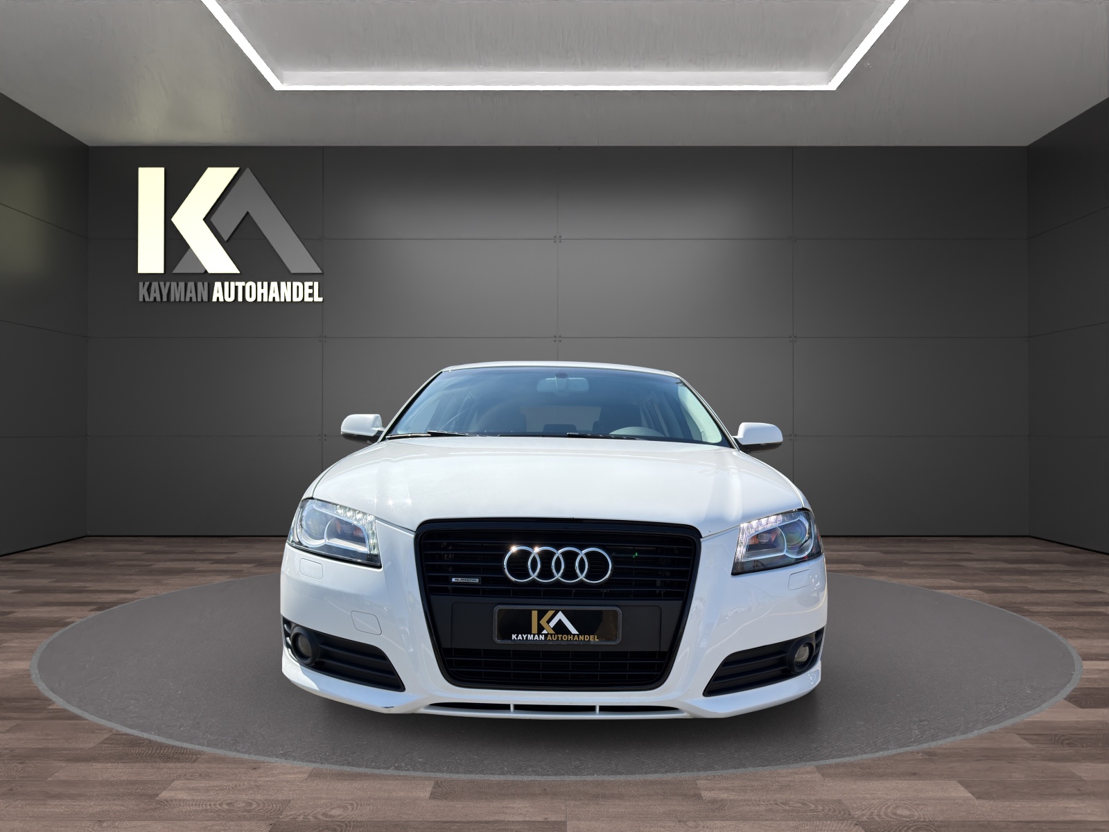 AUDI A3 Sportback 1.8 TFSI Attraction quattro / sicher unterwegs bei jedem Wetter-image-1